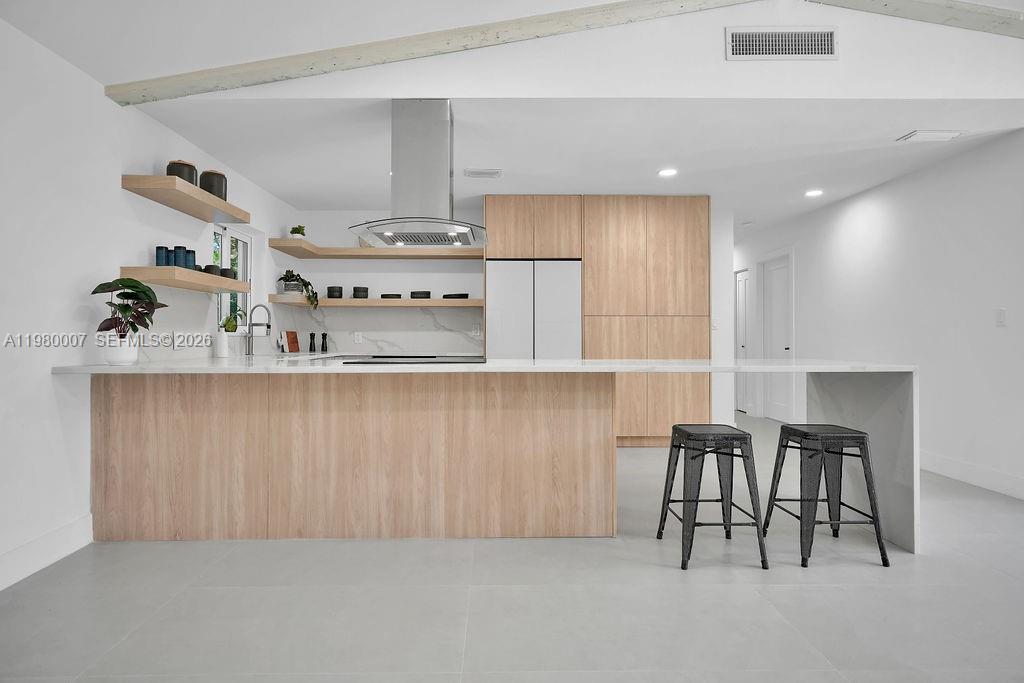 MANOR GROVE - Residential