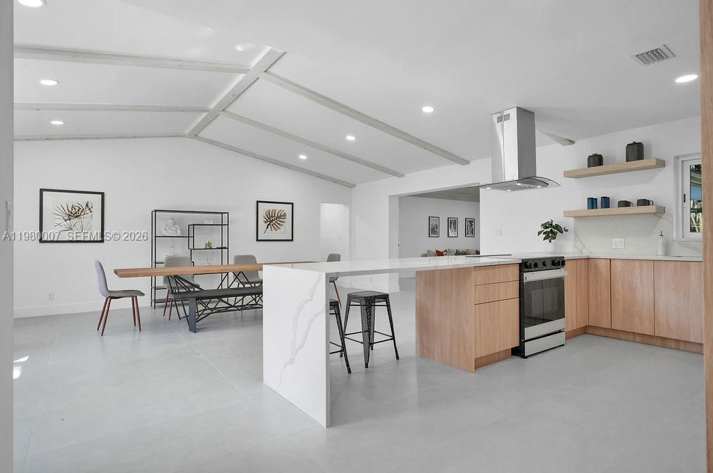 MANOR GROVE - Residential