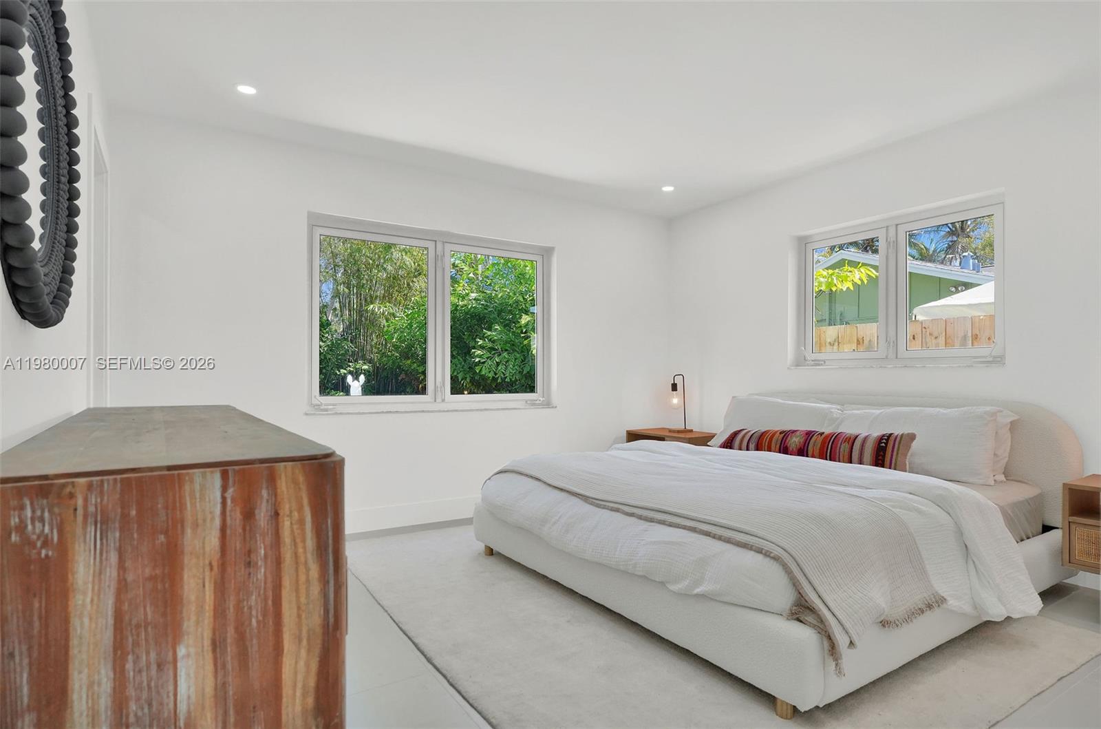 MANOR GROVE - Residential