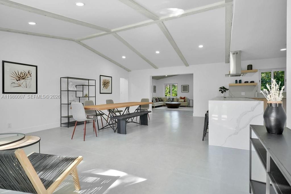 Photo of 117 NE 20th St, Wilton Manors, FL 33305 (MLS # A11980007)