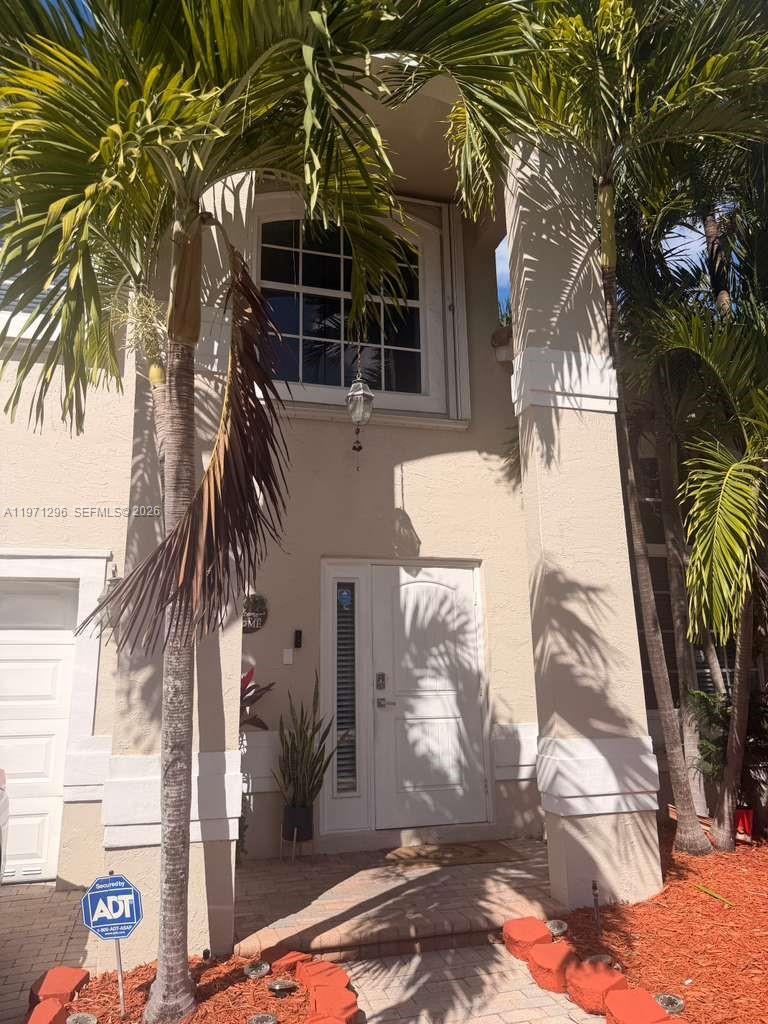 THE RESERVE AT DORAL - Residential Lease