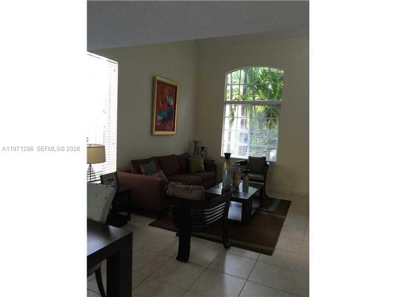 THE RESERVE AT DORAL - Residential Lease