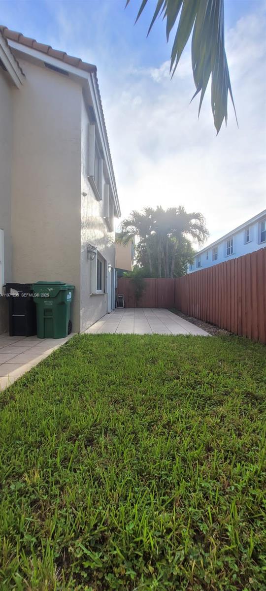 THE RESERVE AT DORAL - Residential Lease