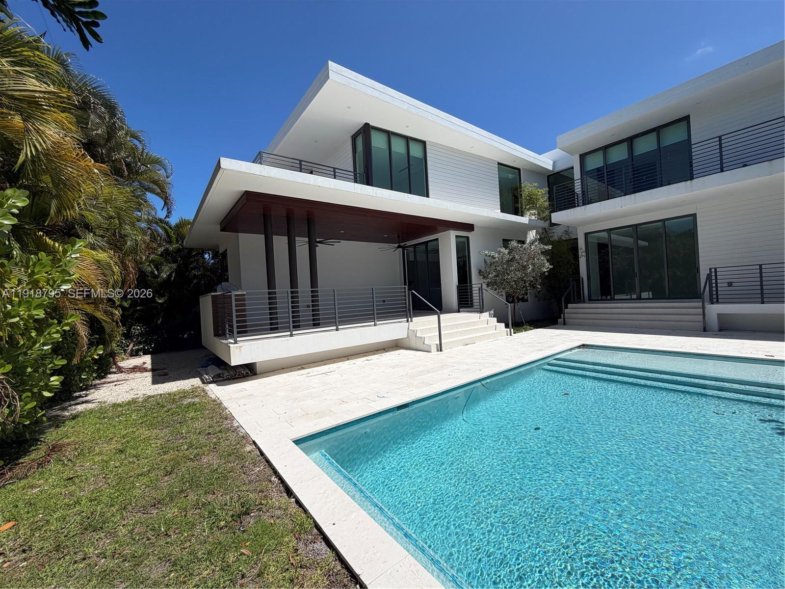 BISCAYNE KEY ESTATES - Residential