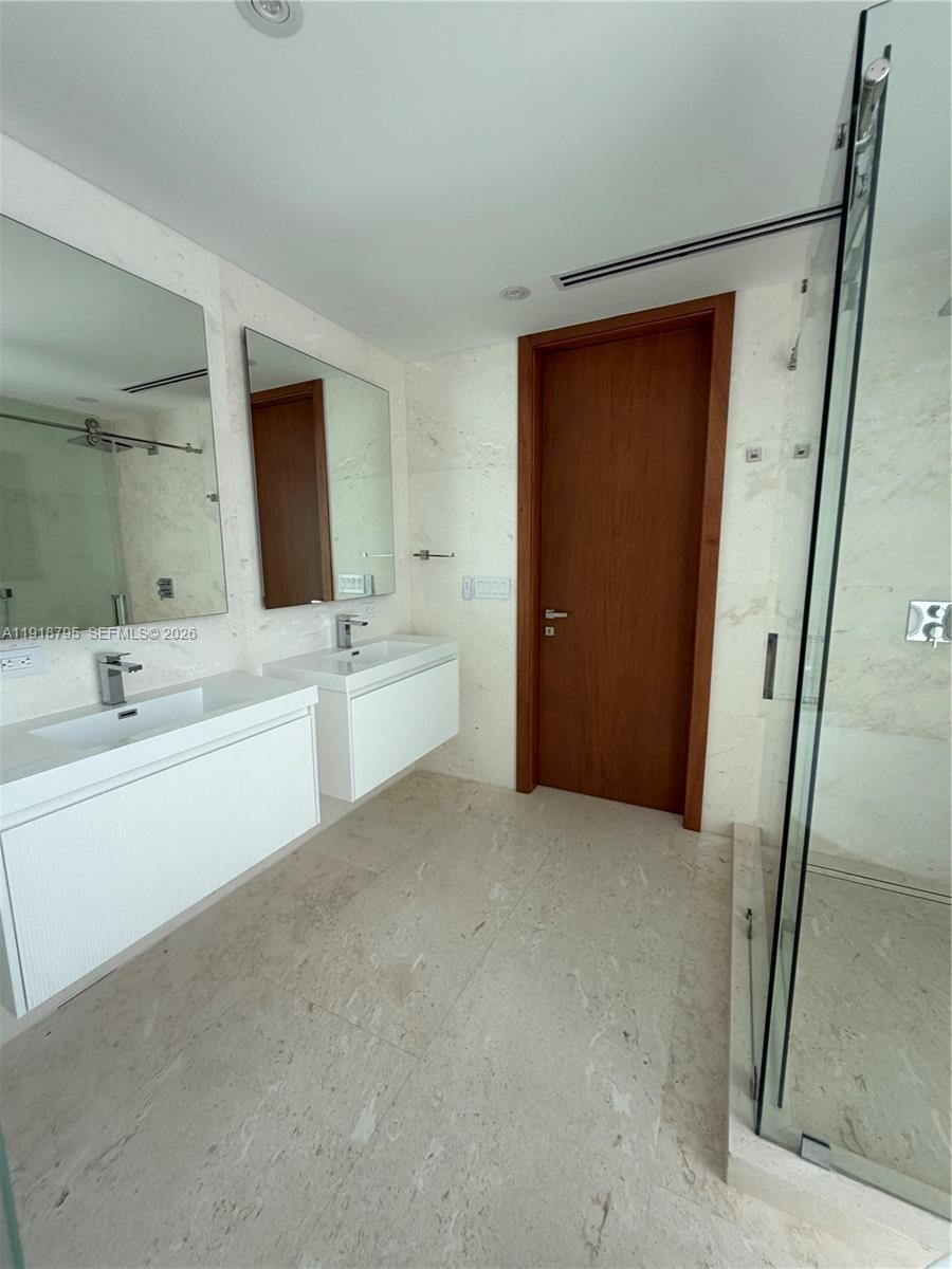 BISCAYNE KEY ESTATES - Residential