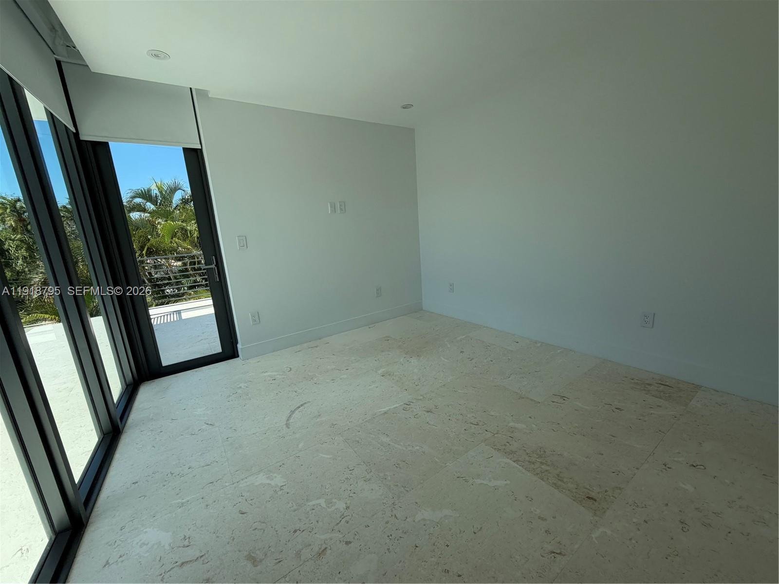 BISCAYNE KEY ESTATES - Residential