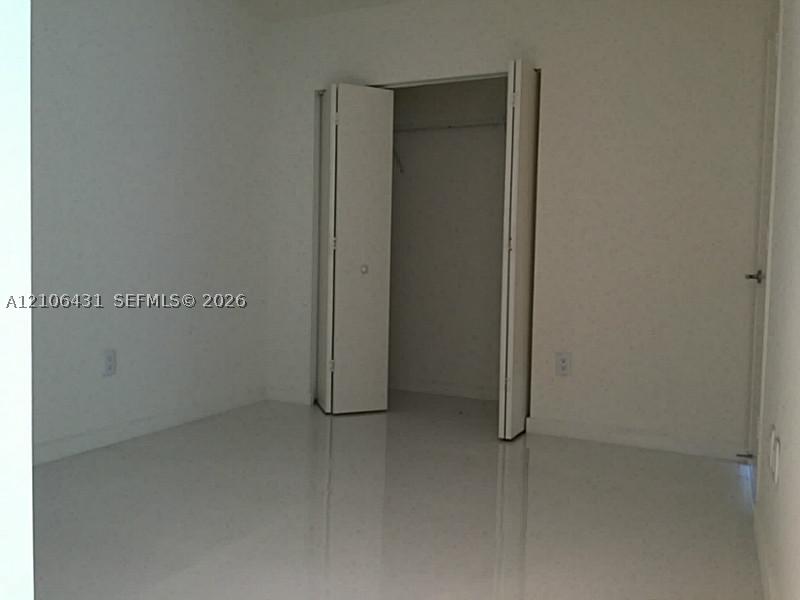 1100 S MIAMI AV 3203