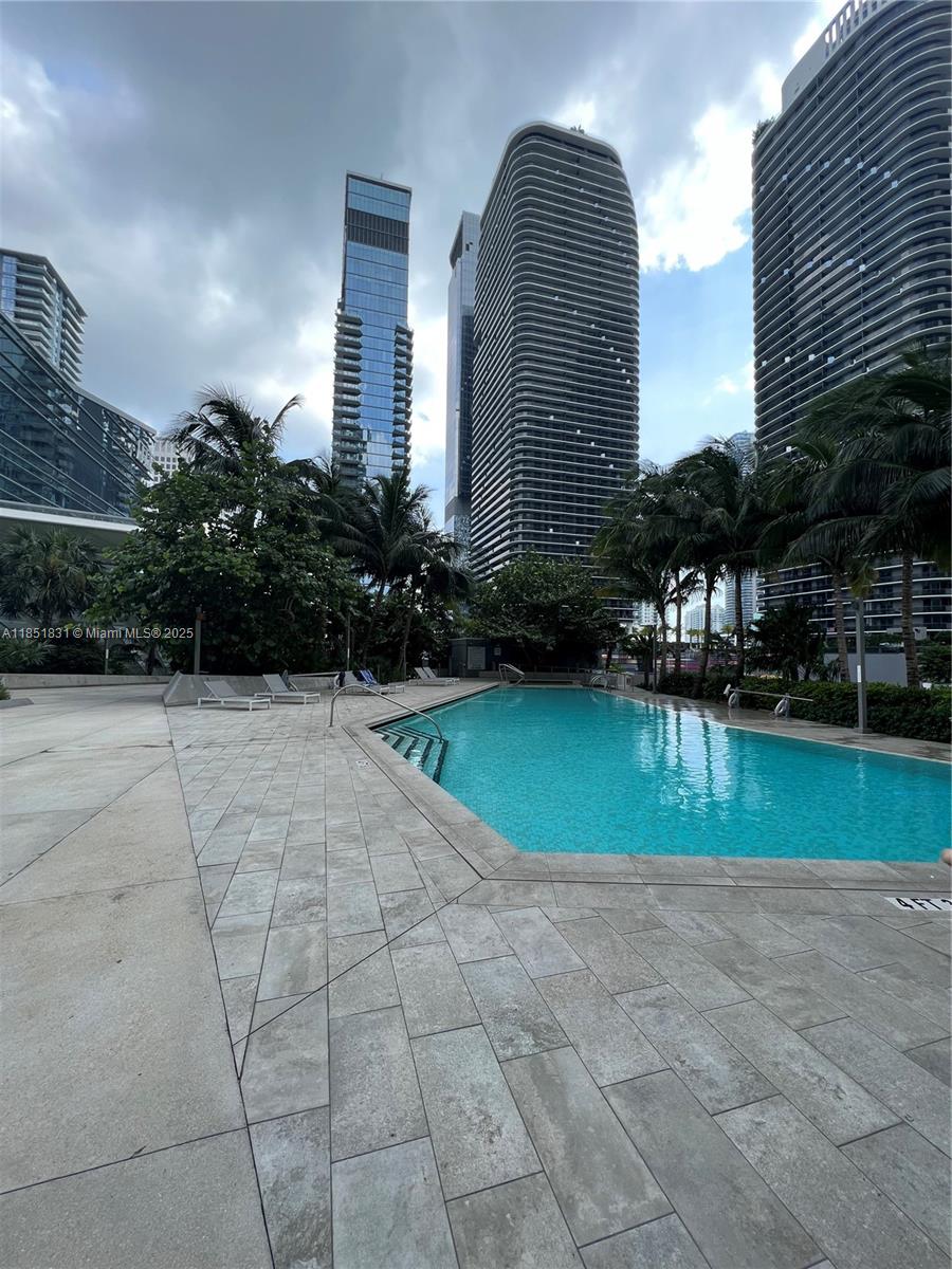 RISE CONDO - Residential Lease