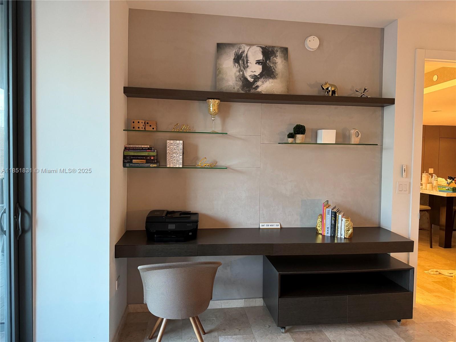 RISE CONDO - Residential Lease