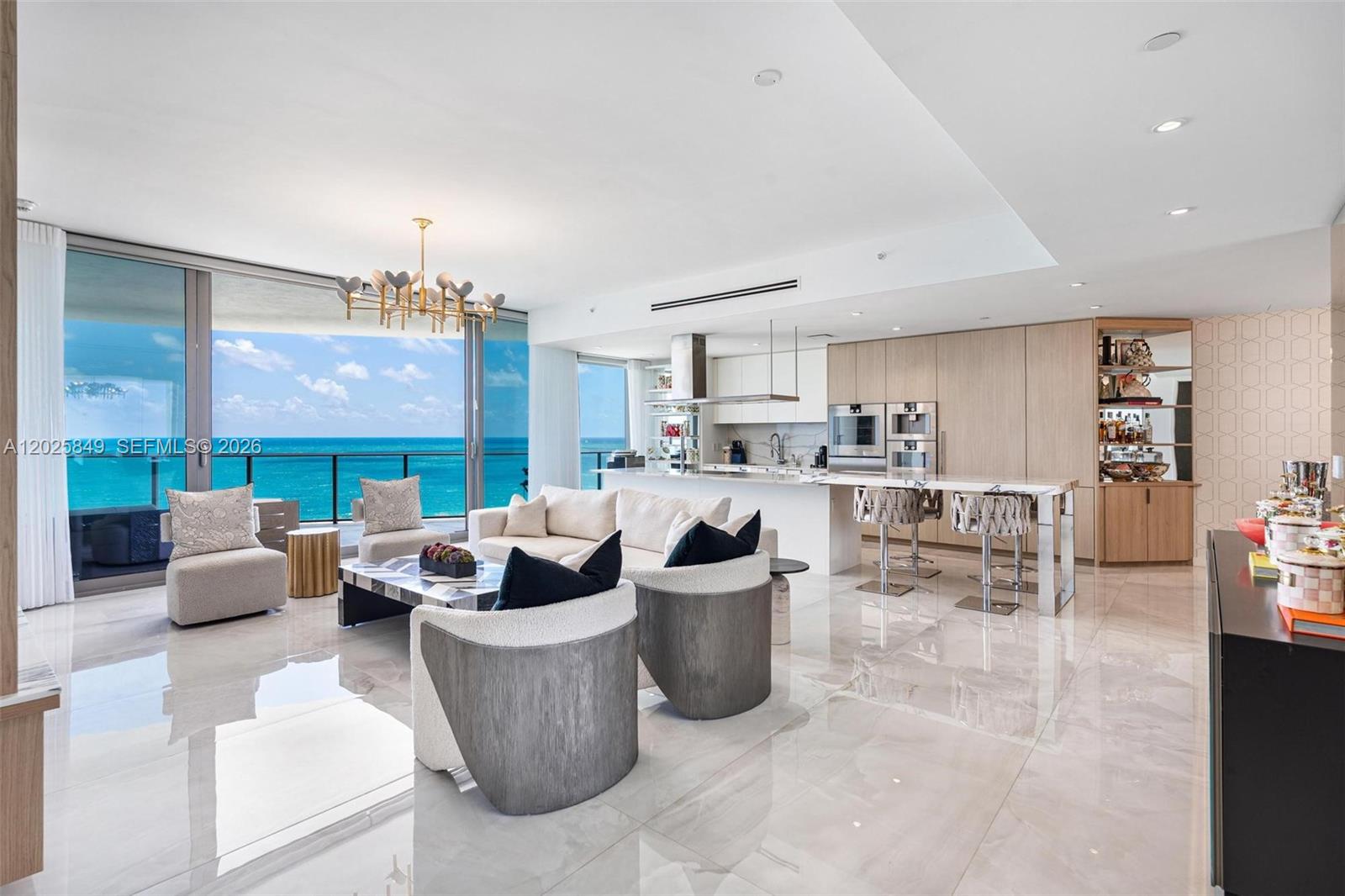 Ritz-Carlton Residences - Residential