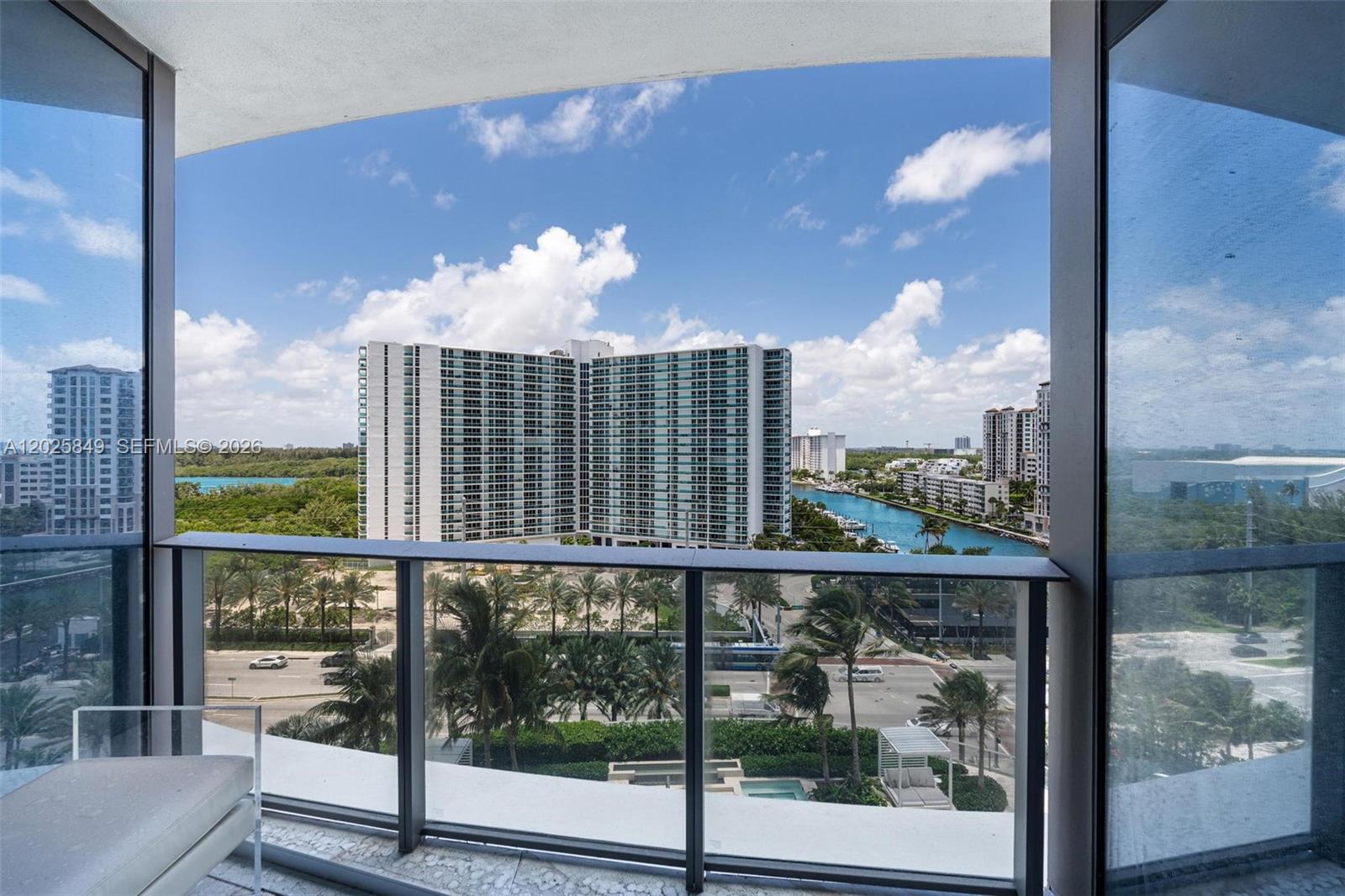 Ritz-Carlton Residences - Residential