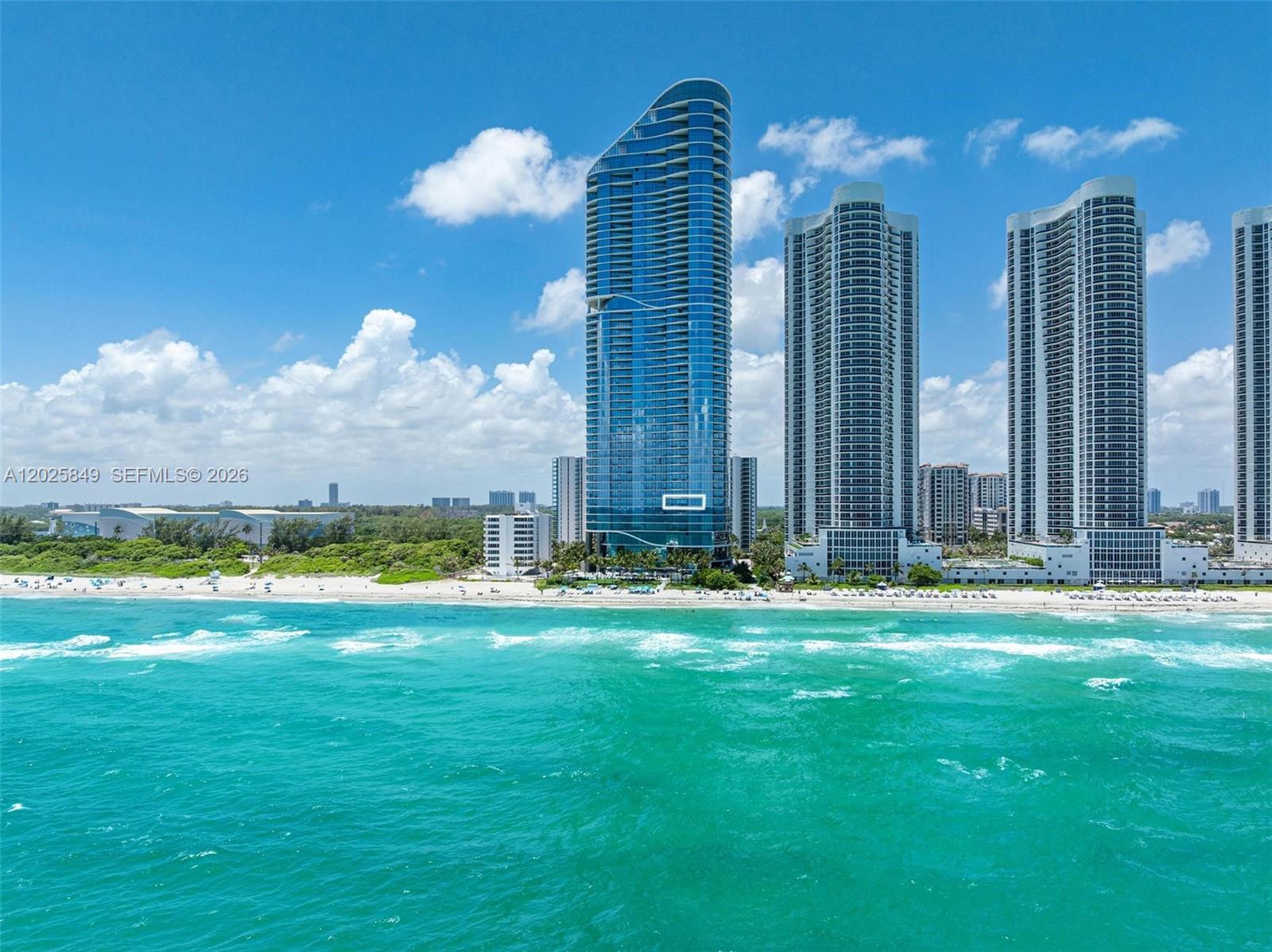 Ritz-Carlton Residences - Residential
