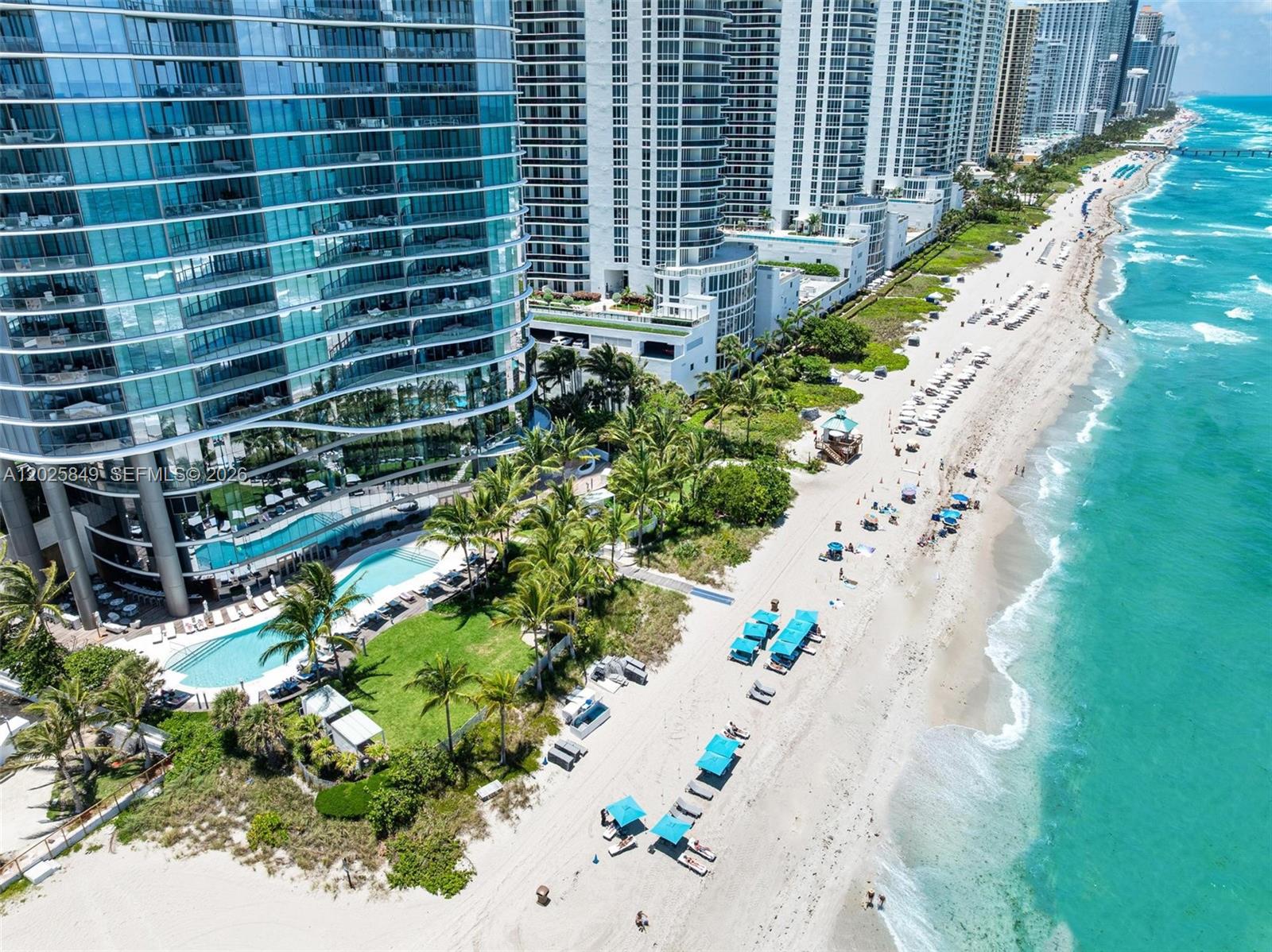 Ritz-Carlton Residences - Residential