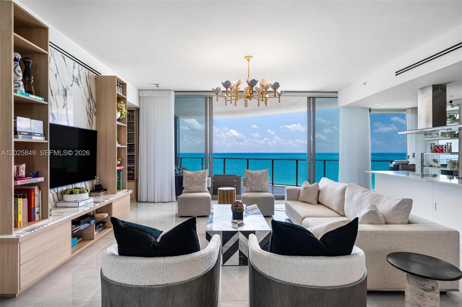 Ritz-Carlton Residences - Residential