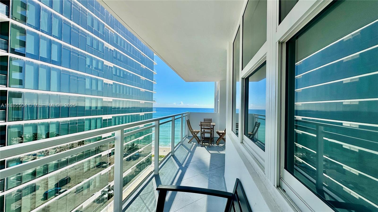 PARKER PLAZA ESTATES COND - Residential Lease