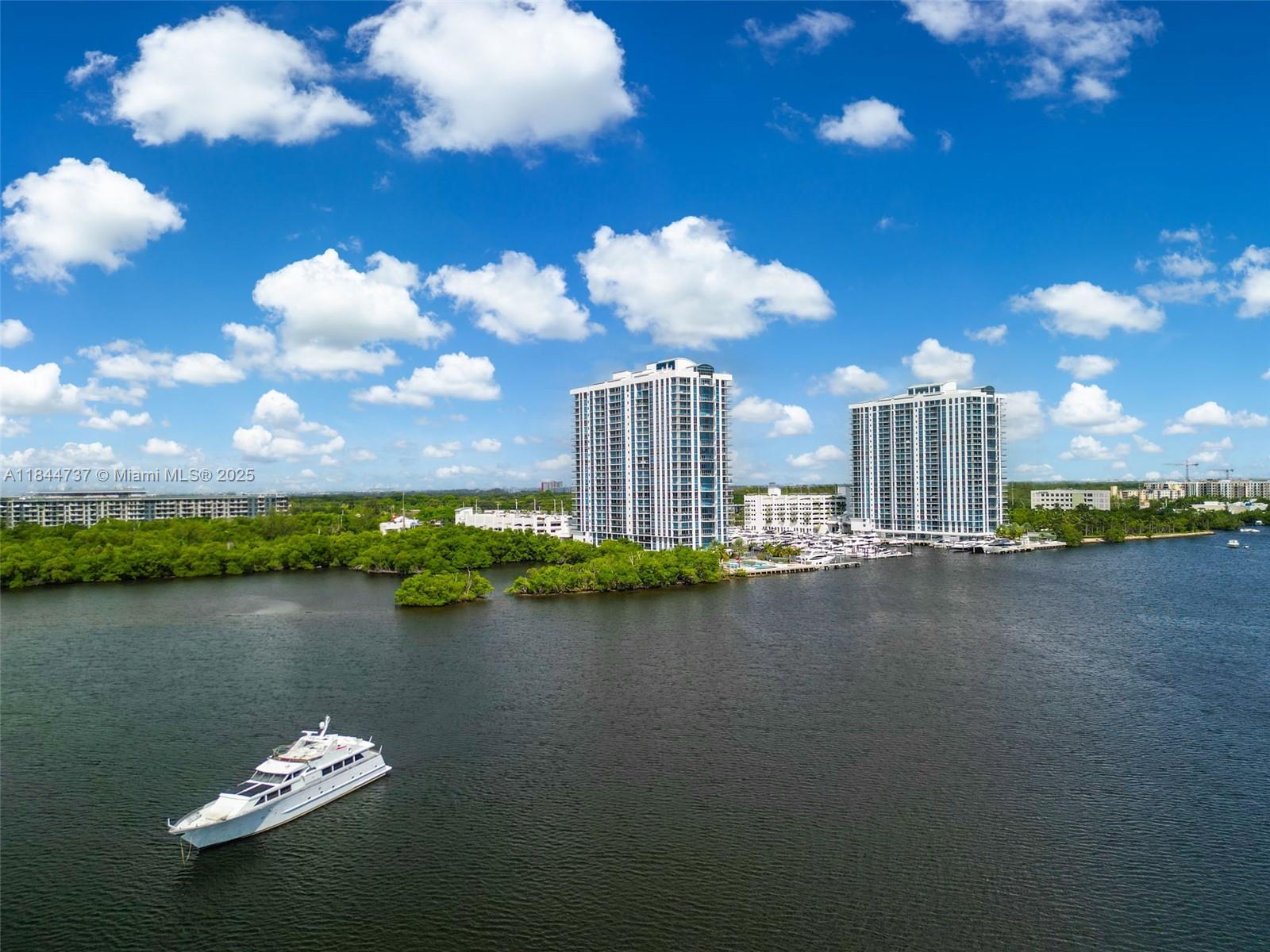 MARINA PALMS RESIDENCES S - Residential Lease