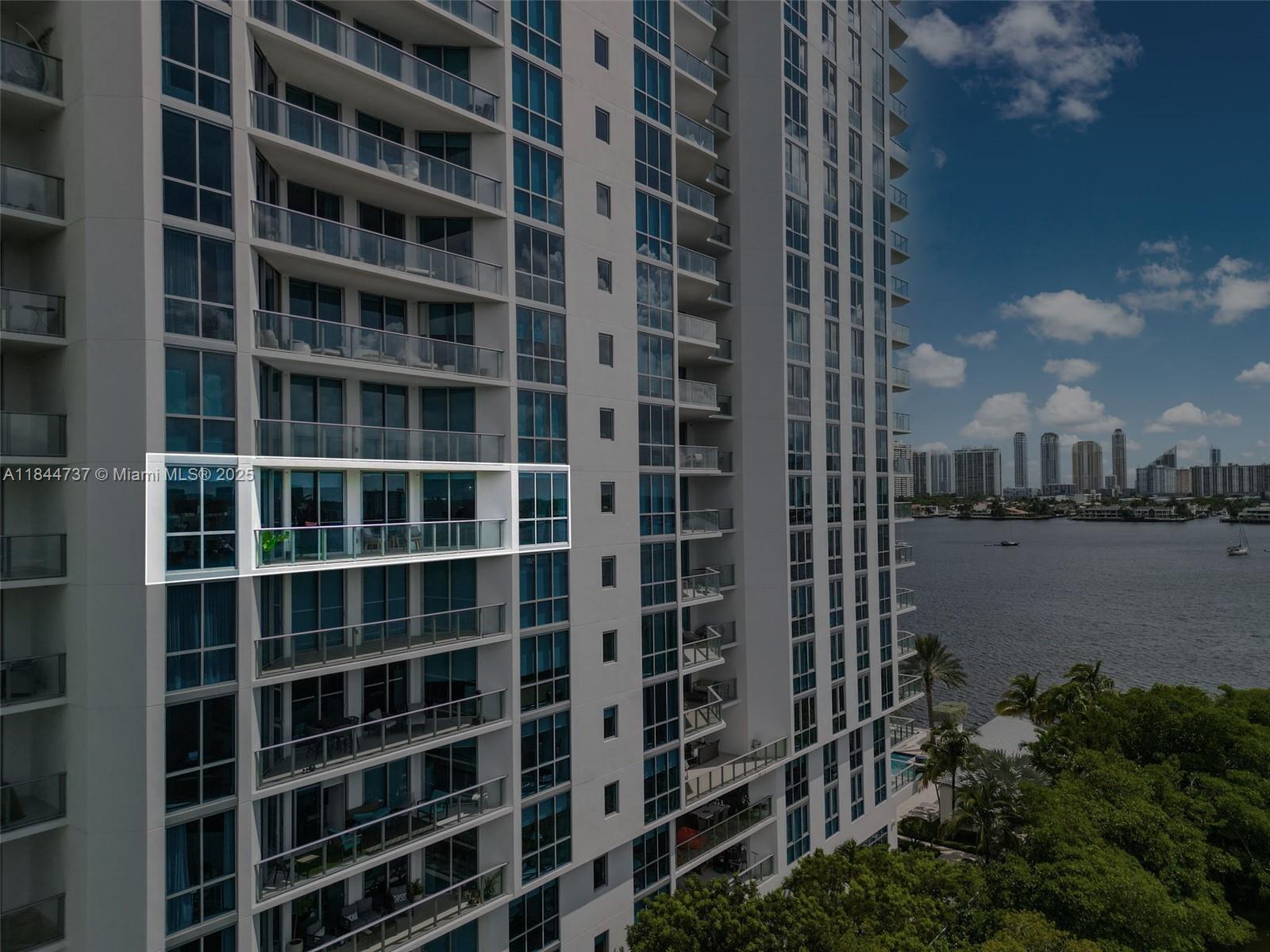MARINA PALMS RESIDENCES S - Residential Lease