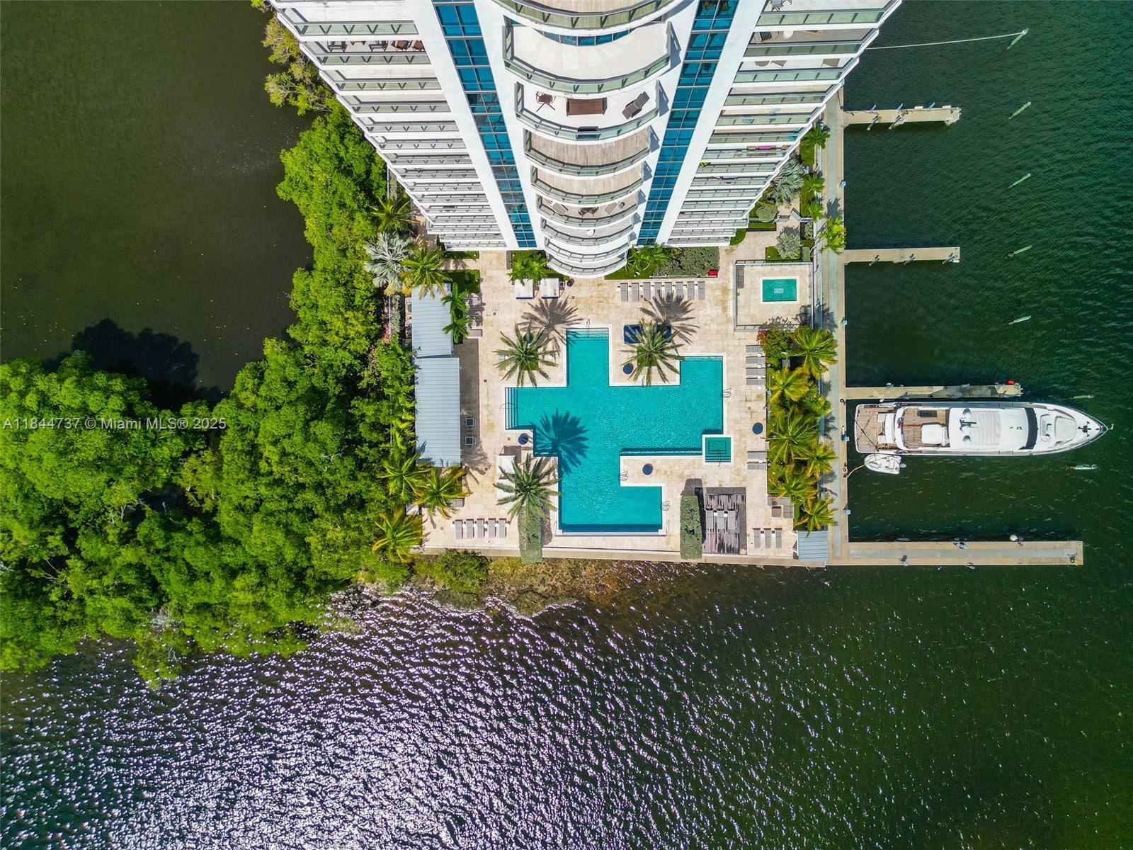 MARINA PALMS RESIDENCES S - Residential Lease