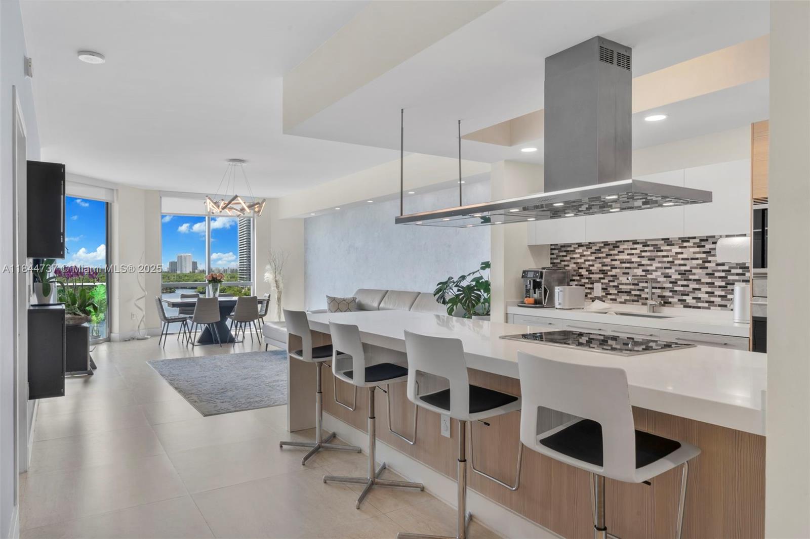MARINA PALMS RESIDENCES S - Residential Lease