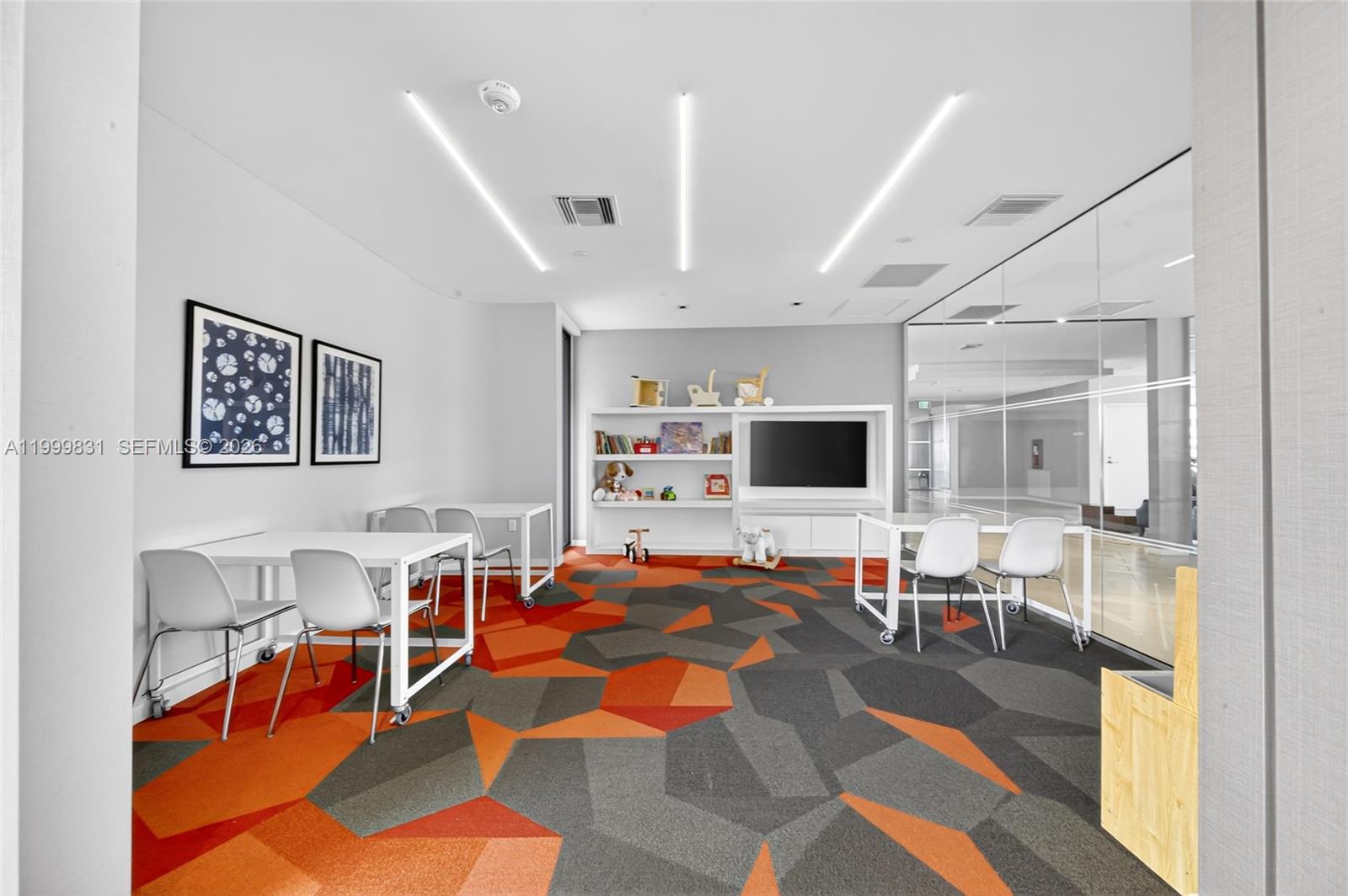 NINE ISLAND AVENUE CONDO - Residential