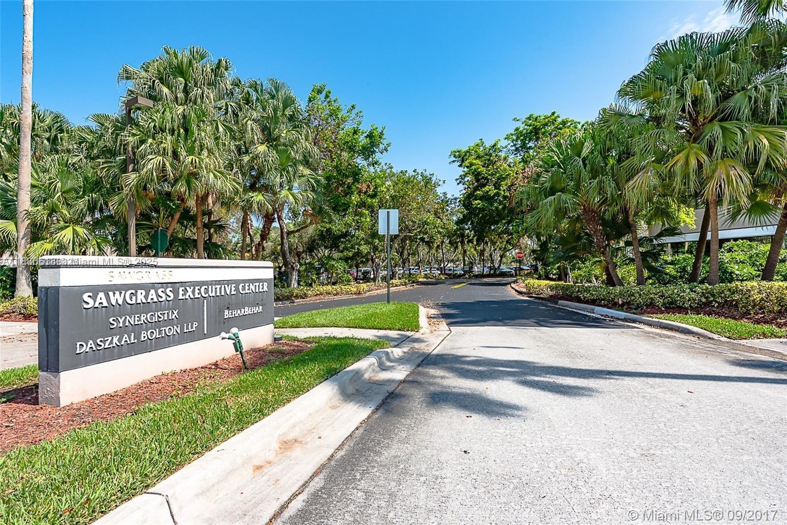 440 Sawgrass Corporate Pkwy 100