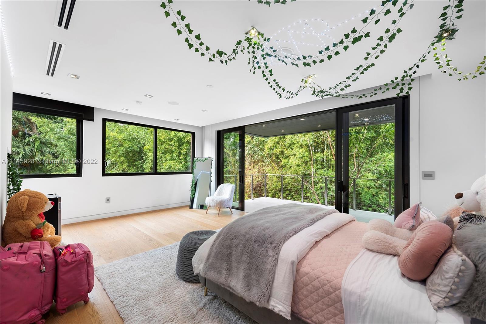 EWANTON HEIGHTS - Residential