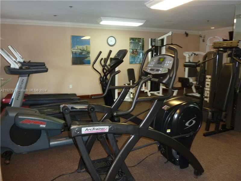 THE YACHT CLUB AT AVENTUR - Residential Lease