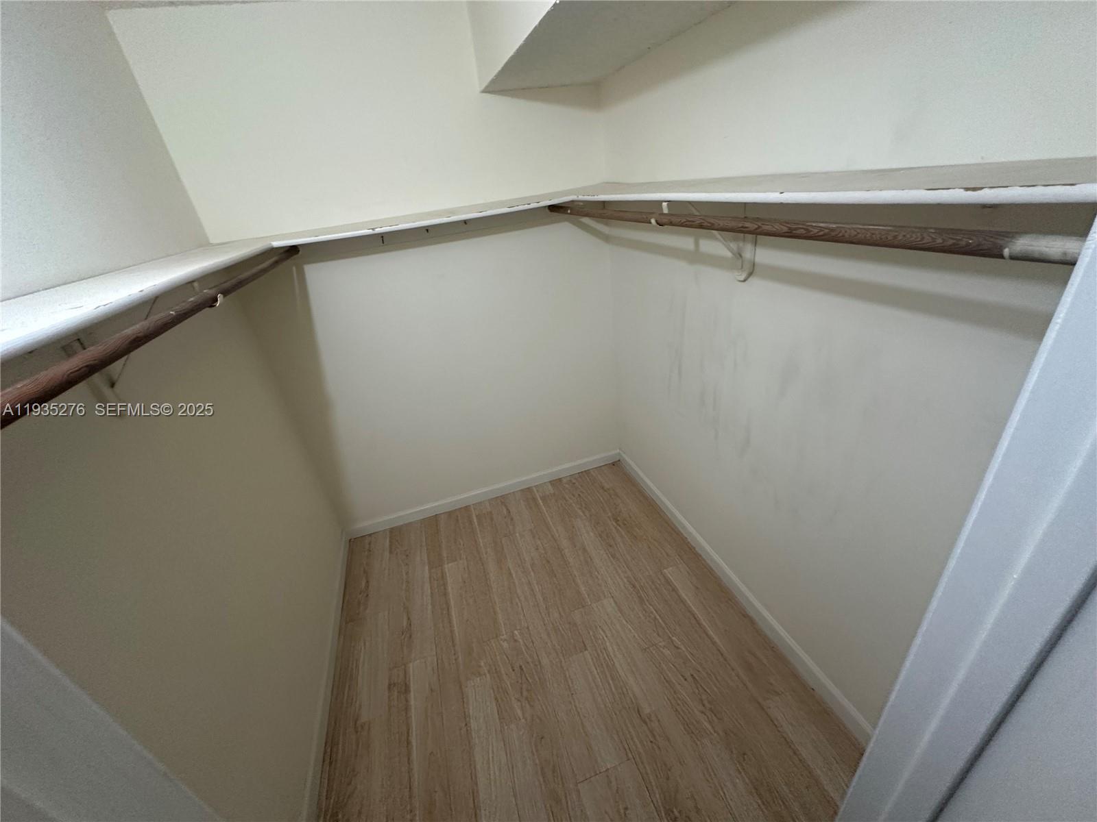 LA SALLE PARK CONDO - Residential