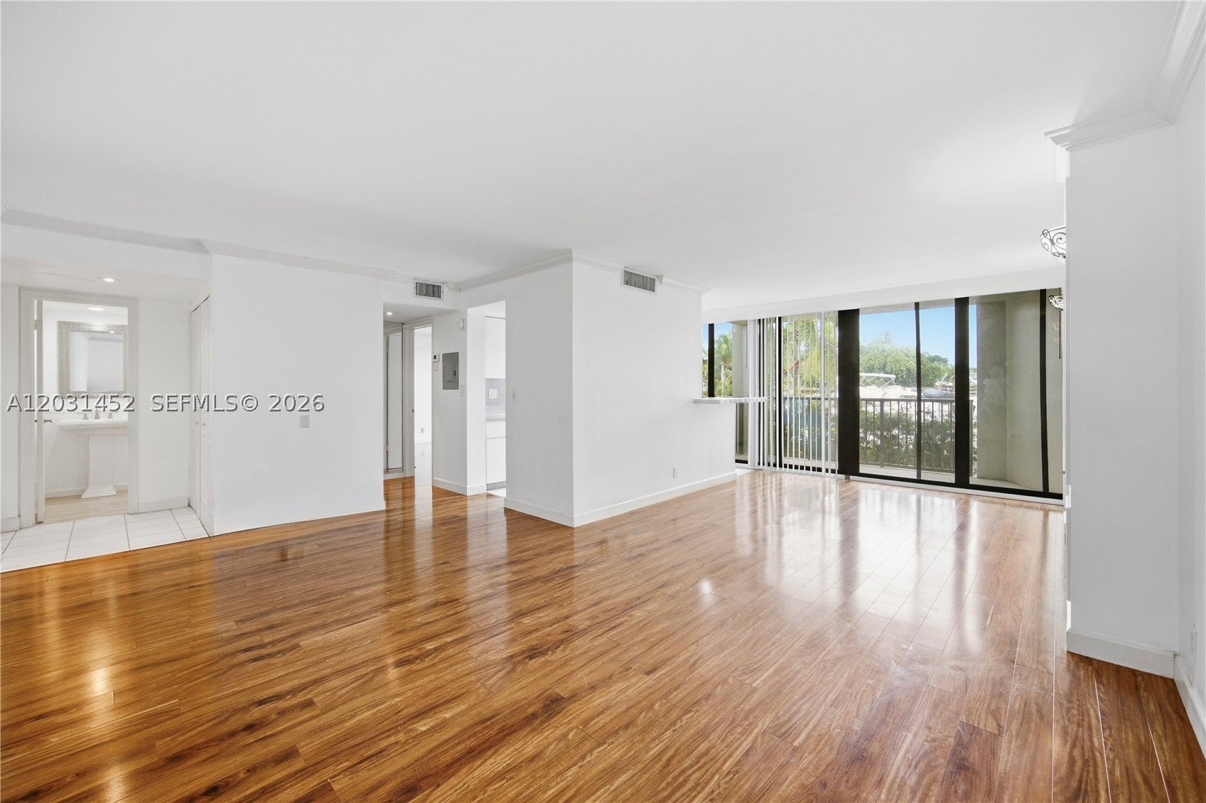 1301 River Reach Dr 106