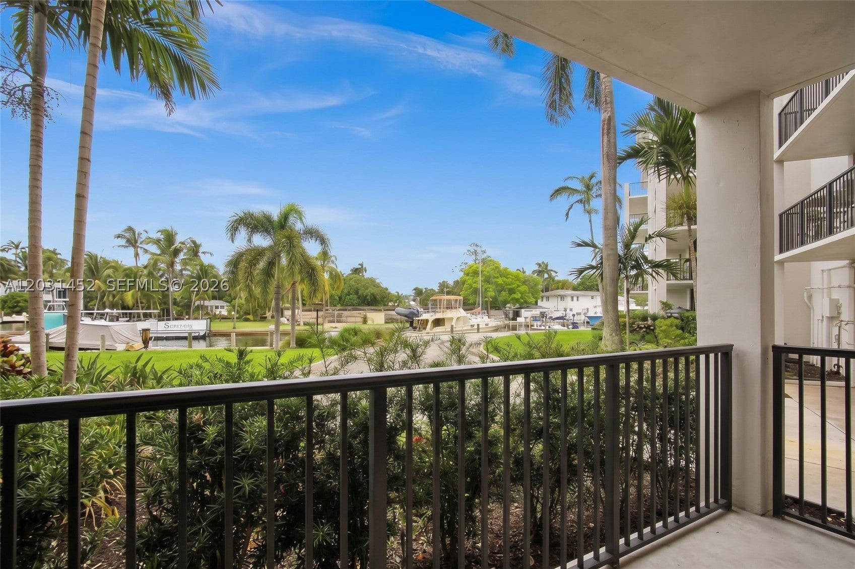 1301 River Reach Dr