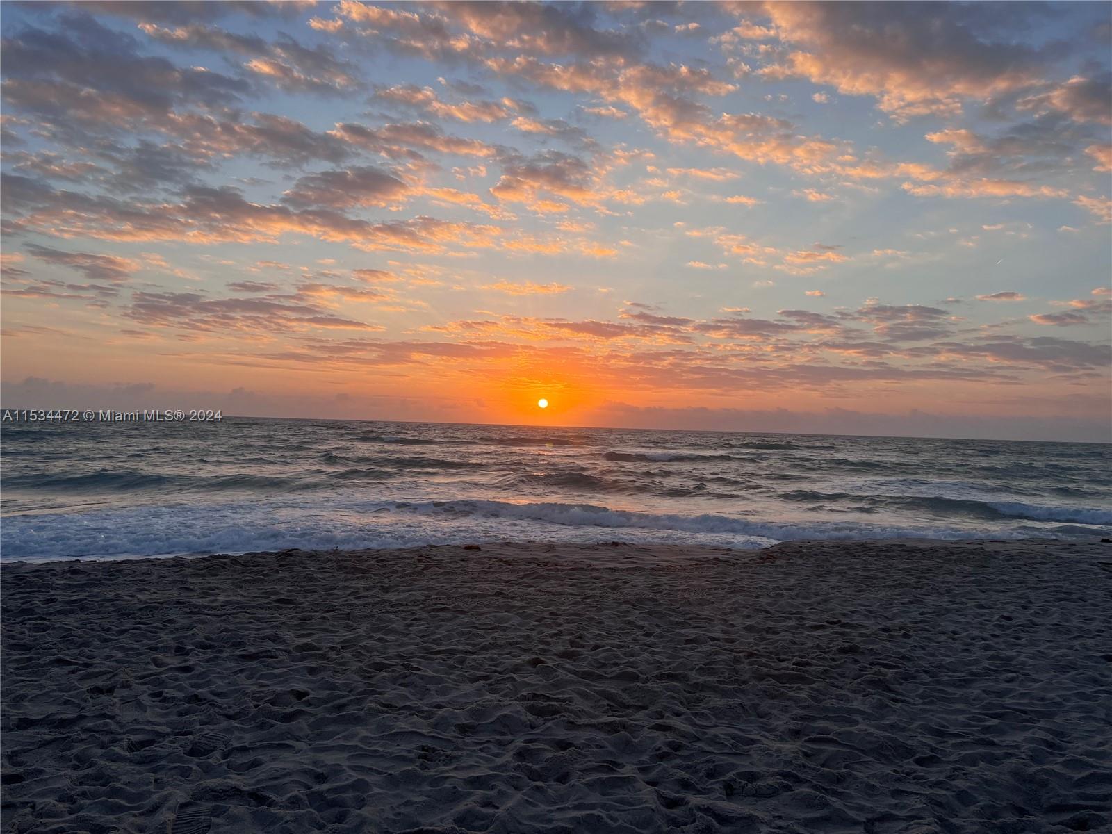 IMPERIAL TOWERS CONDO - Residential