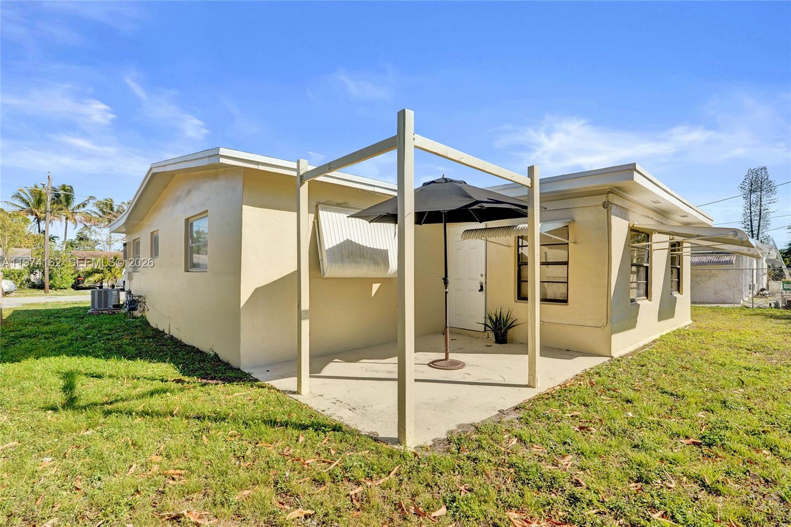 SUNRISE GOLF VILLAGE FIRS - Residential