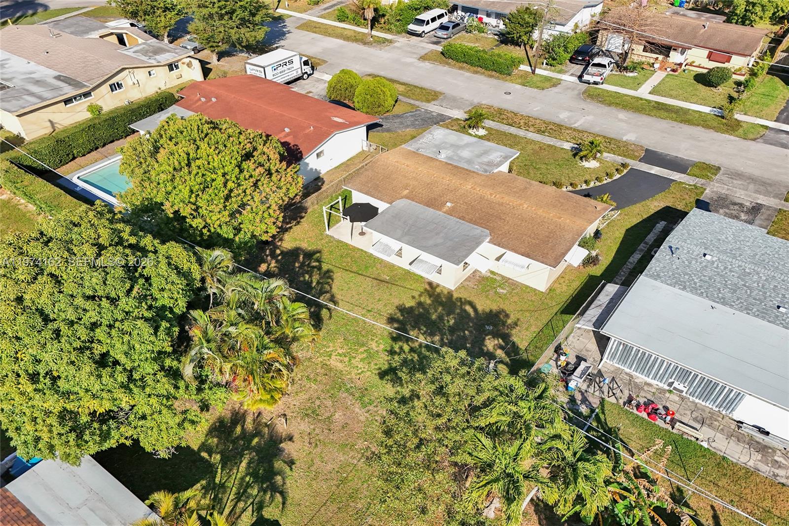 SUNRISE GOLF VILLAGE FIRS - Residential