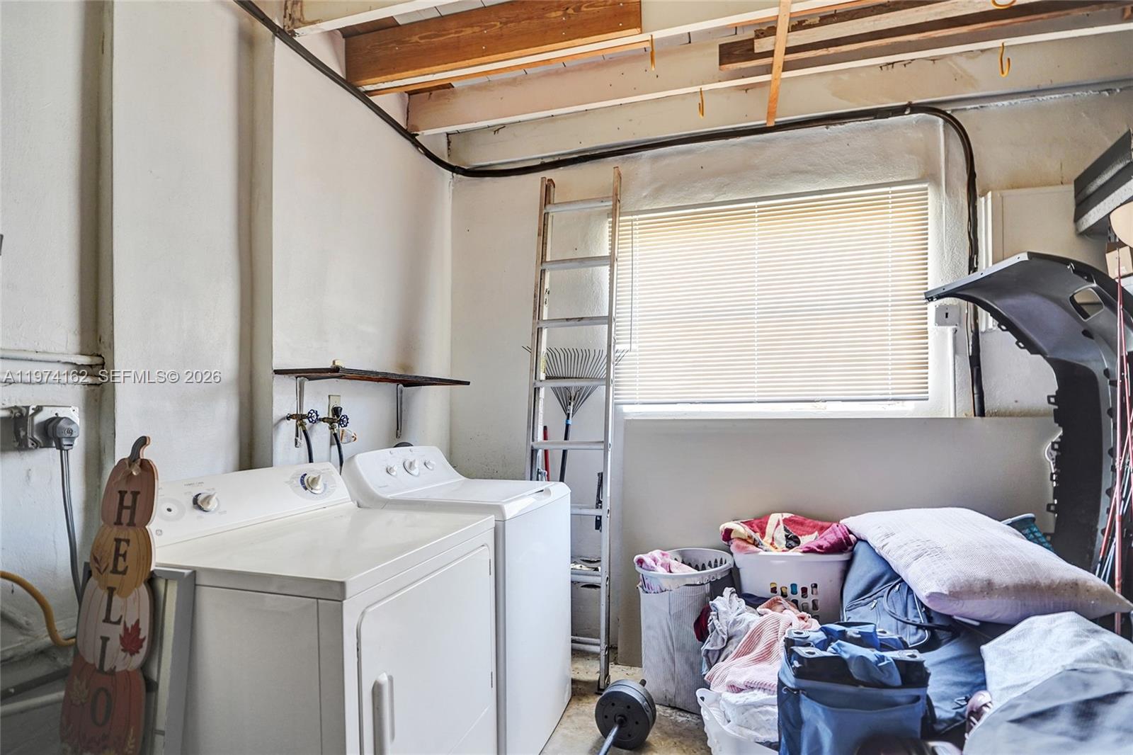 SUNRISE GOLF VILLAGE FIRS - Residential