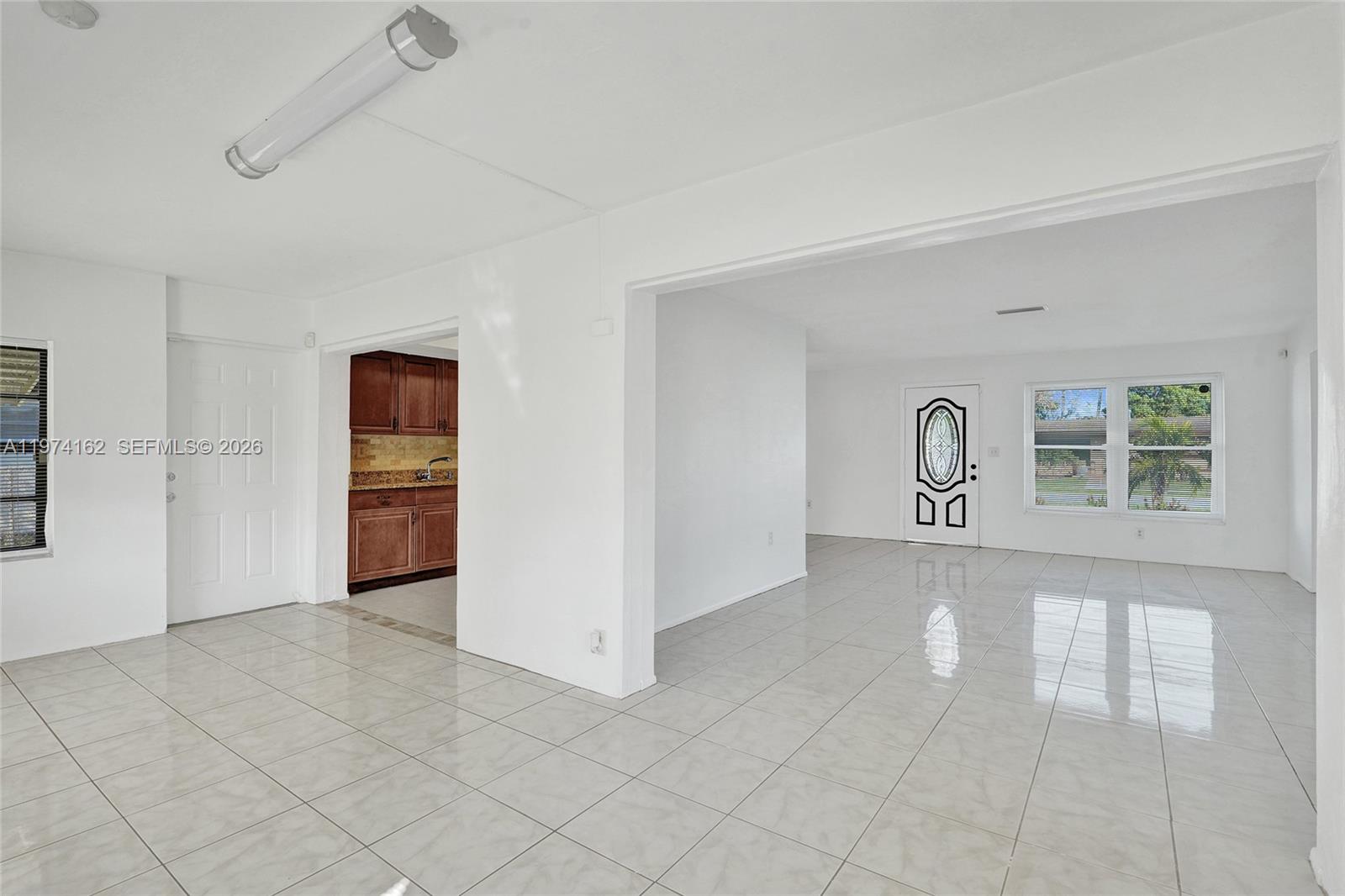 SUNRISE GOLF VILLAGE FIRS - Residential