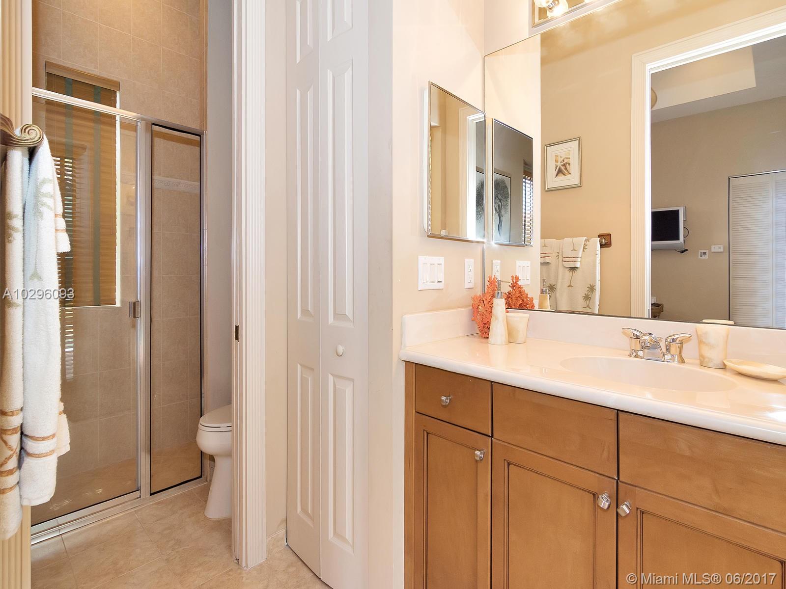 GRAND PALMS-THE ENCLAVE - Residential Lease