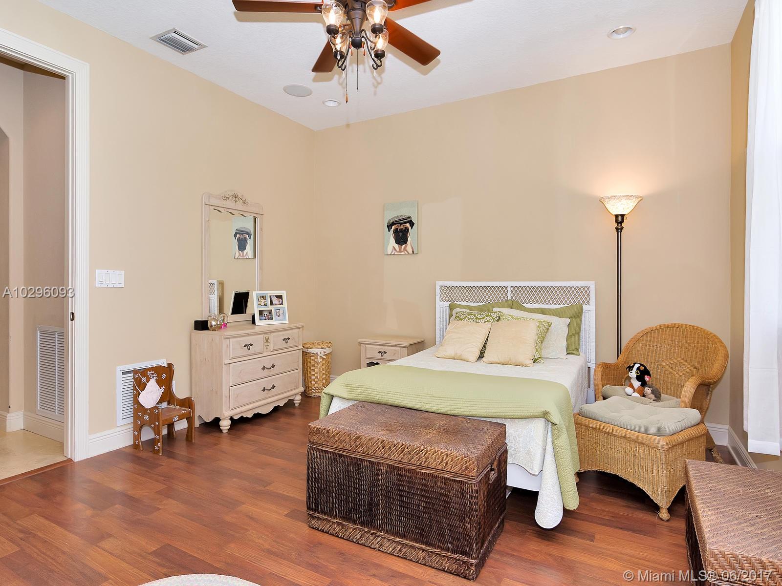 GRAND PALMS-THE ENCLAVE - Residential Lease