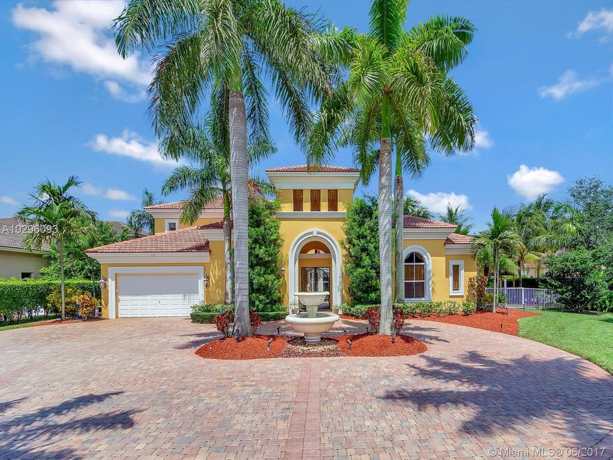 GREAT EXECUTIVE HOME IN GOLF GATED PRIVATE COMMUNITY IN WEST PEMBROKE PINES.ONE STORY CUSTOM  5 BED, 5 1/2 BATH,CIRCULAR DRIVEWAY.POOL,COVERED SUMMER KITCHEN , SEPARATE CABANA WITH 1BED,1BATH. NICE POND. >>ONE OF A KIND HOME IN THIS EXCELLENT GOLF RESORT COMMUNITY.CLOSE TO SHOPS(WALK TO WHOLE FOODS),I-75 XPRESSWAY,PEMBROKE GARDENS SHOPS, MANY AMMENITIES. >ALSO FOR SALE.