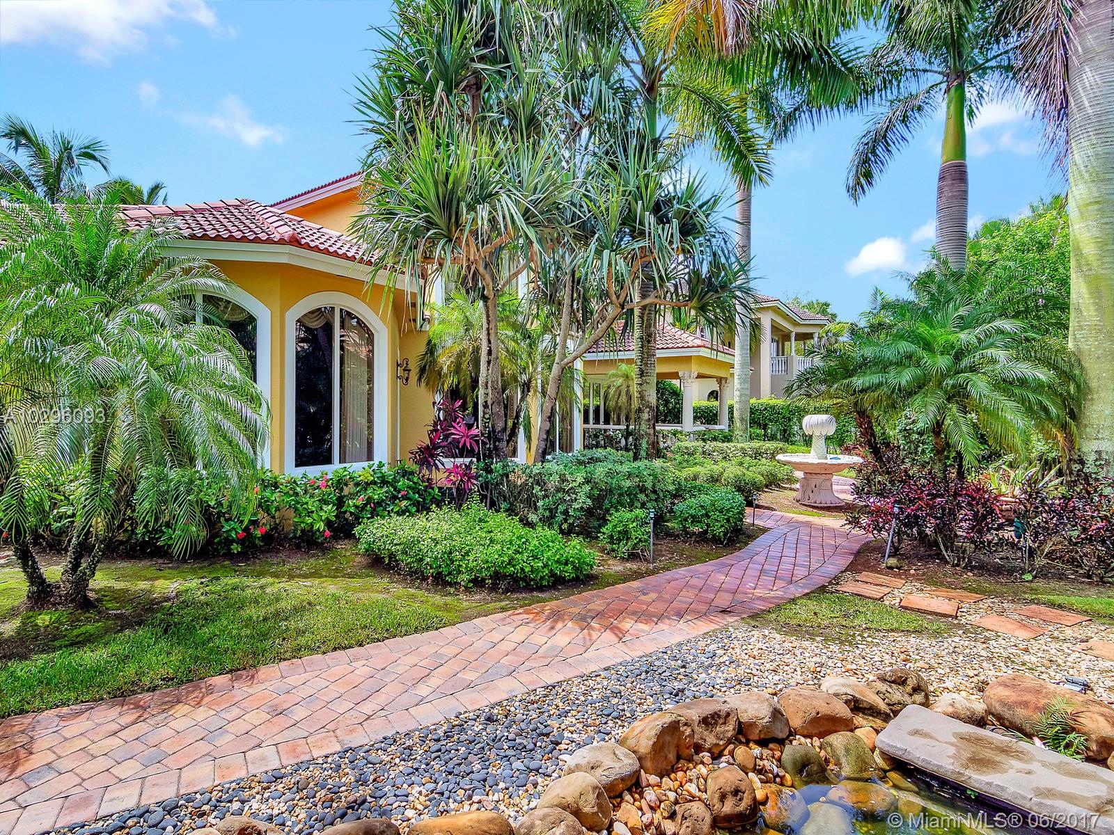 GRAND PALMS-THE ENCLAVE - Residential Lease