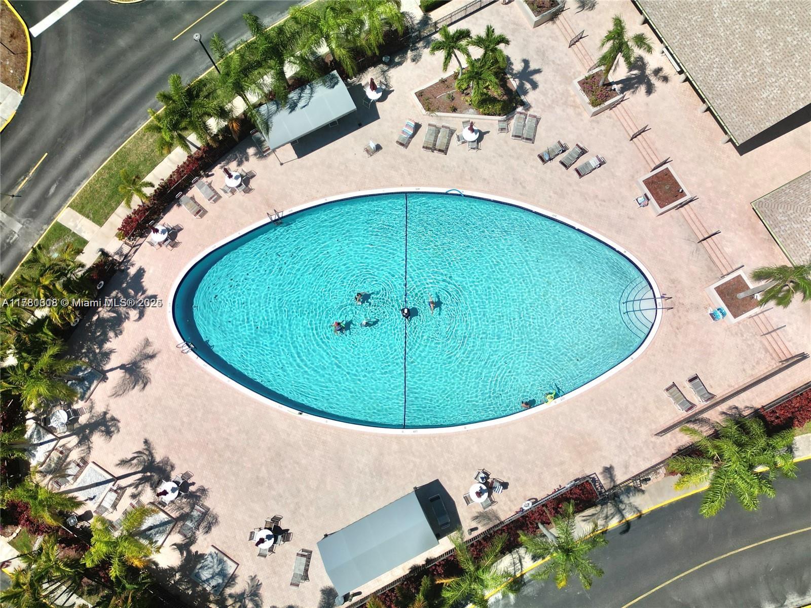 BELFORT CONDOMINIUM I - Residential