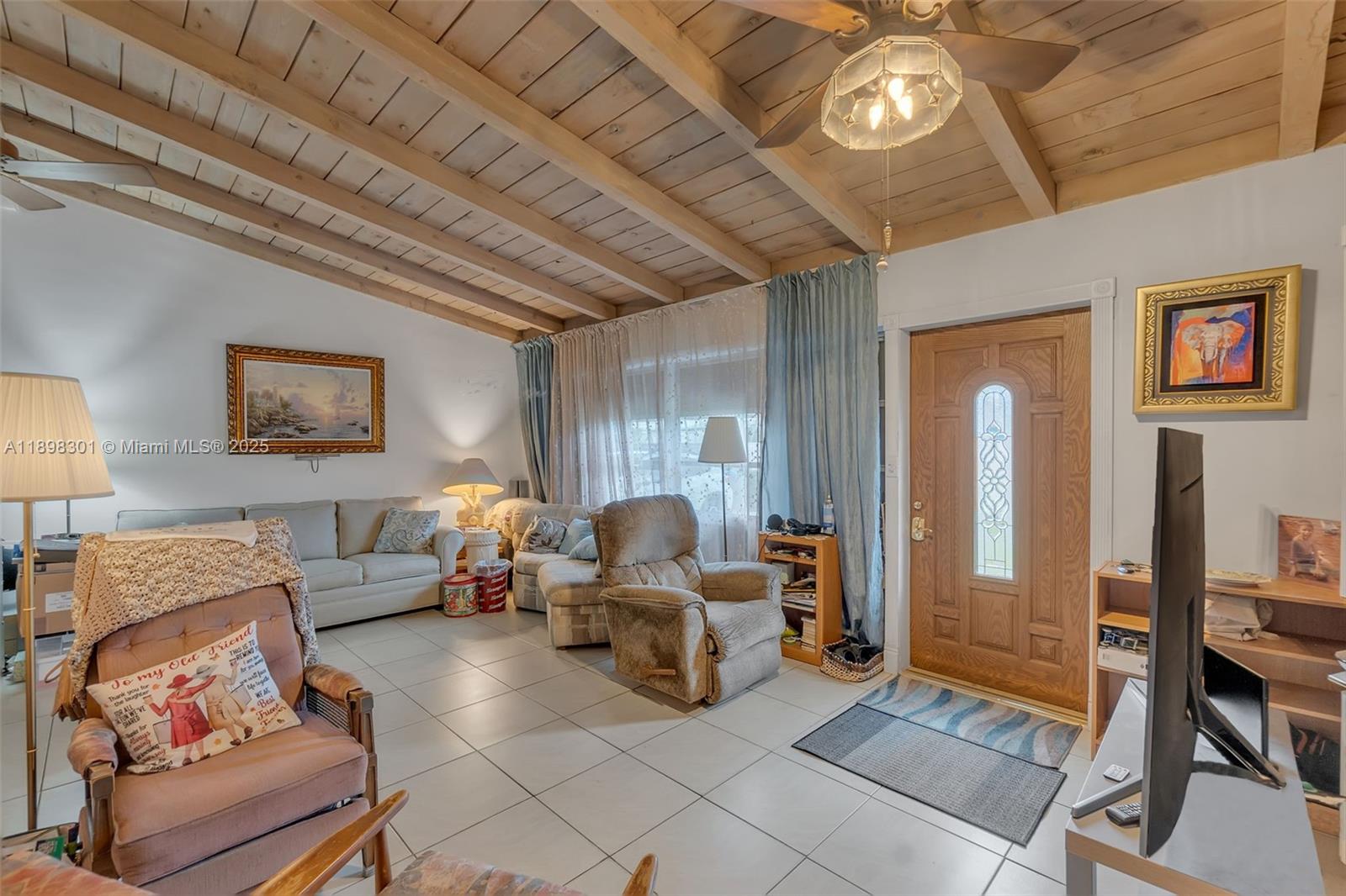 LAUDERDALE ISLES NO 2 - Residential