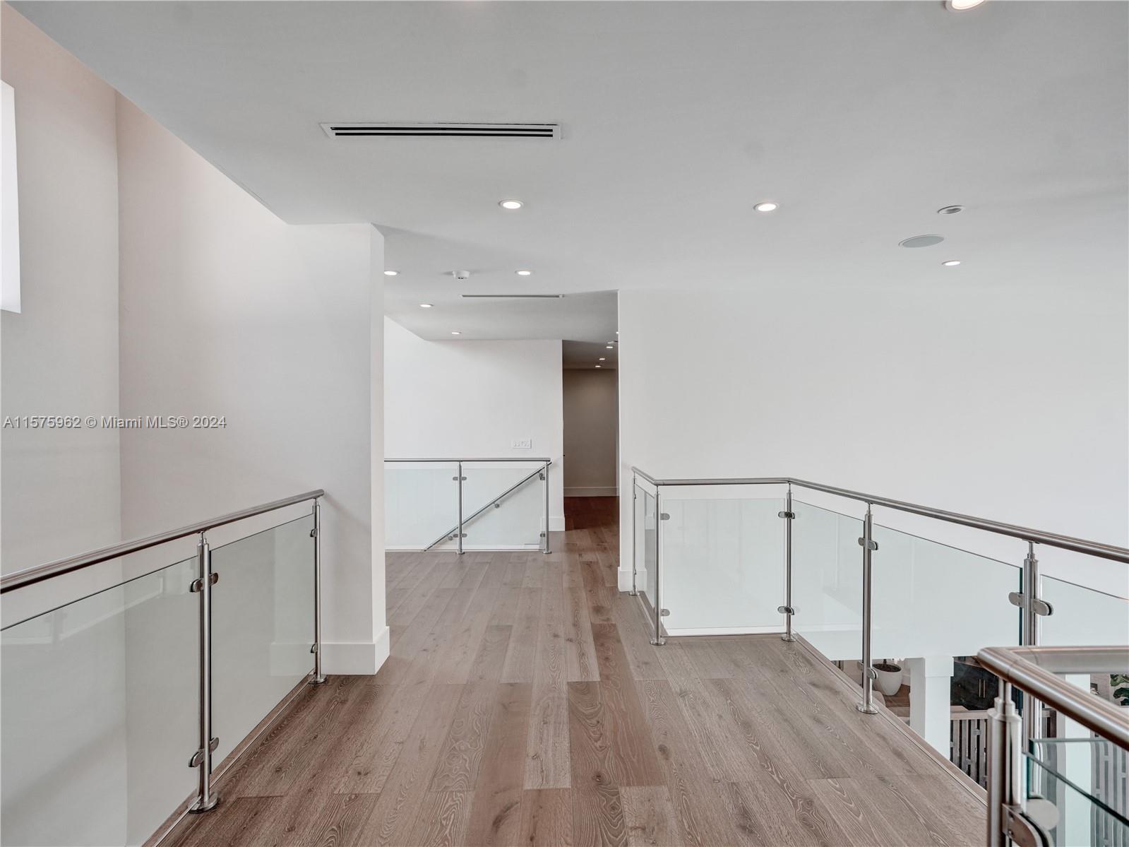 Weston Hills Country Club - Residential