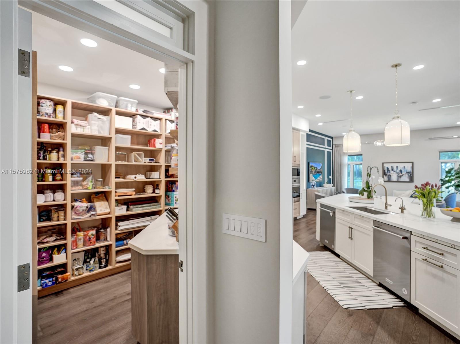 Weston Hills Country Club - Residential