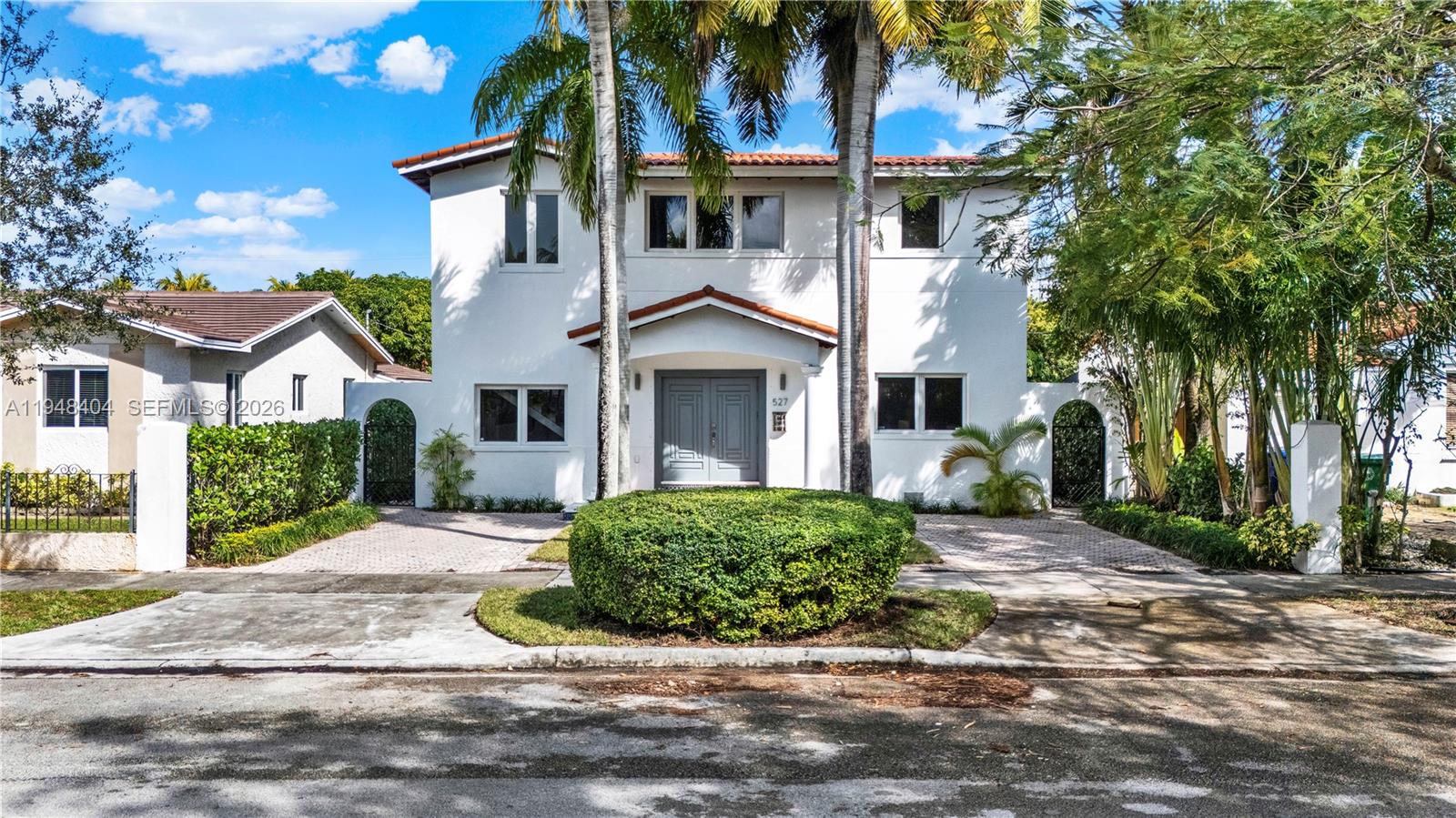 BRICKELL ESTATES - Residential