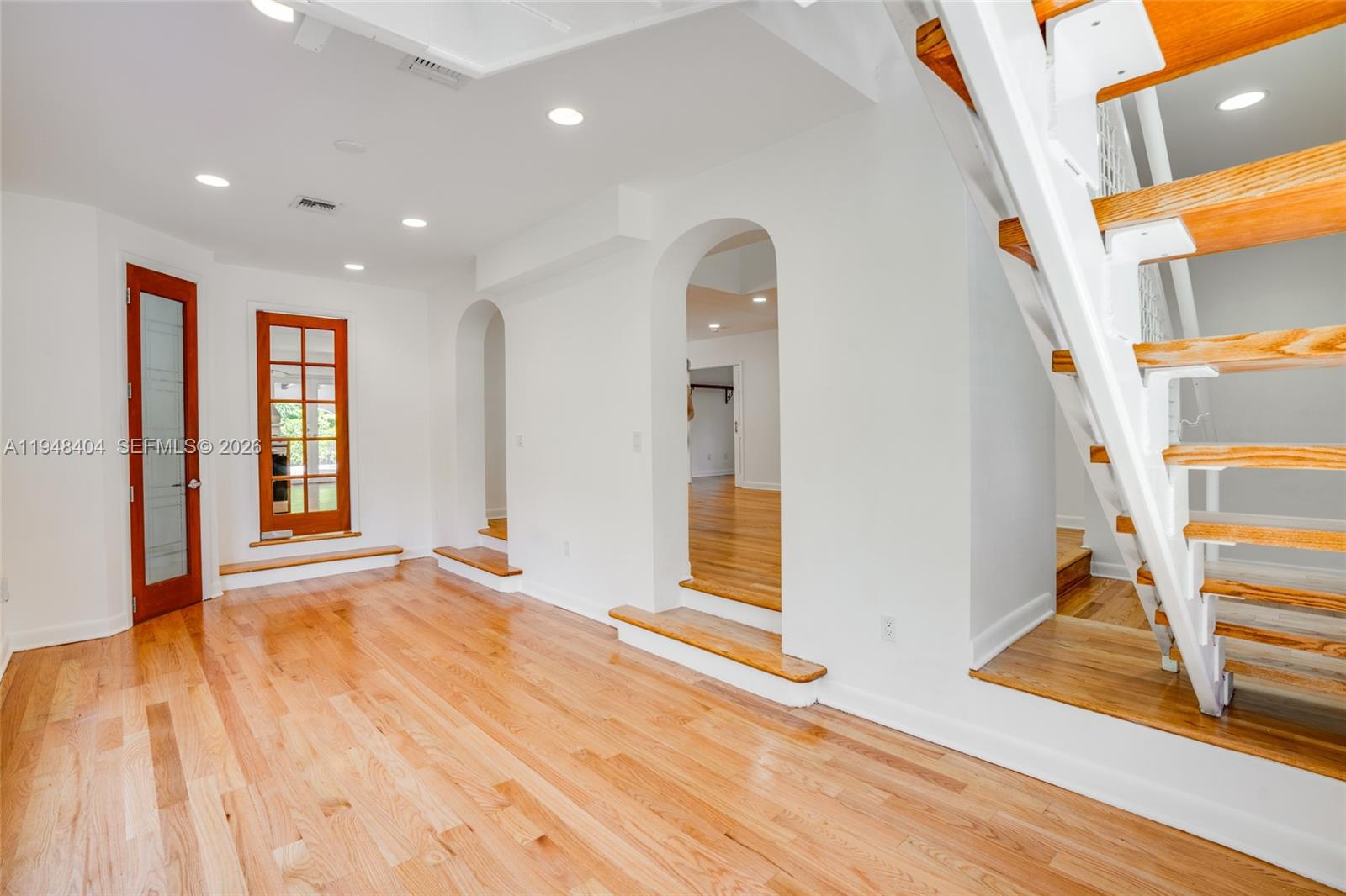 BRICKELL ESTATES - Residential