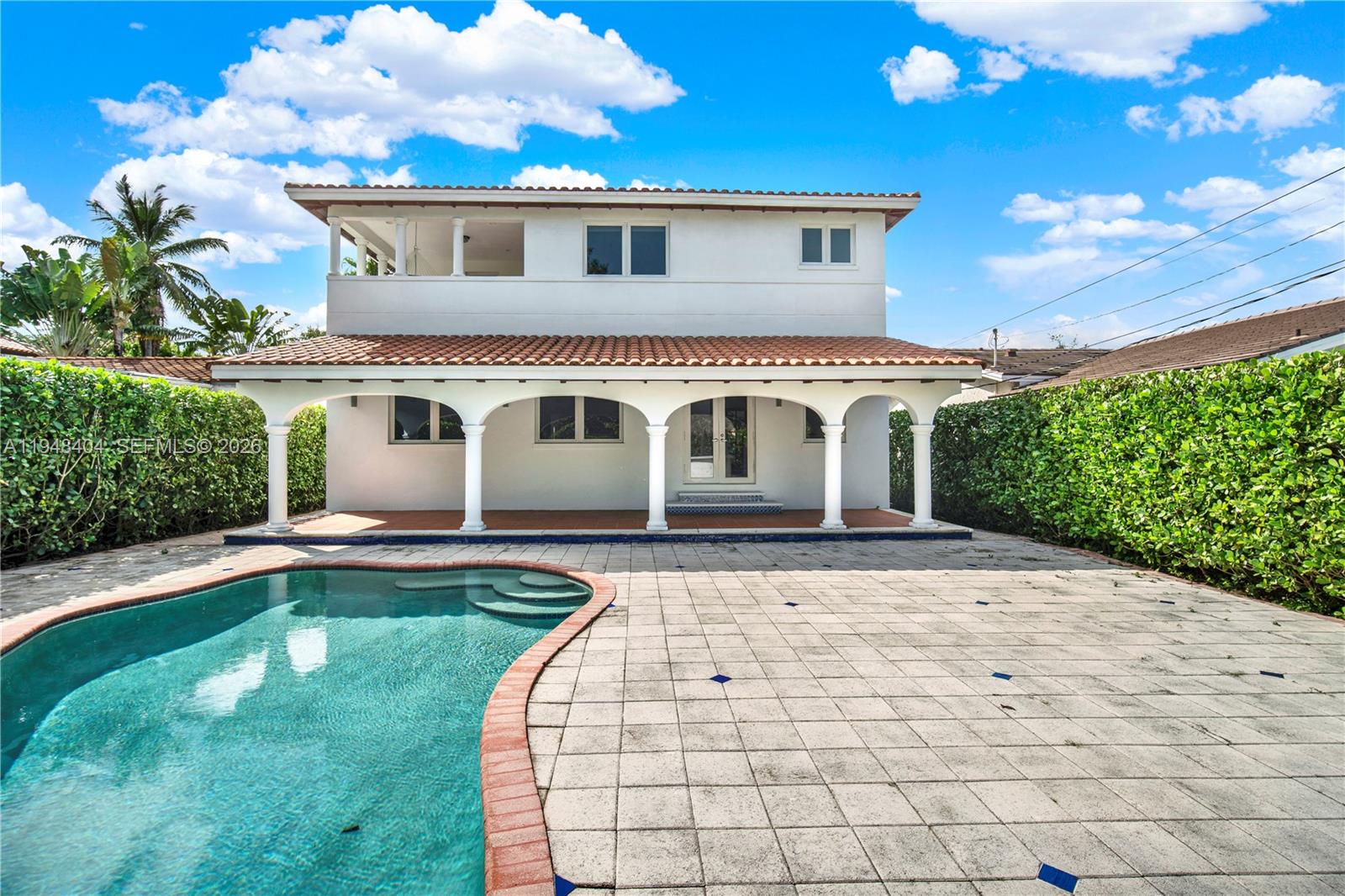 BRICKELL ESTATES - Residential