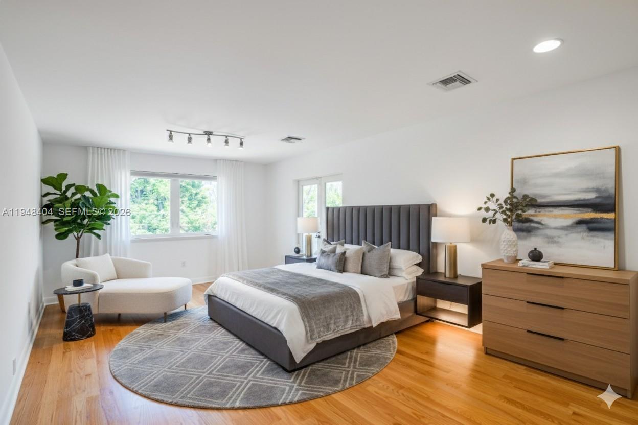 BRICKELL ESTATES - Residential