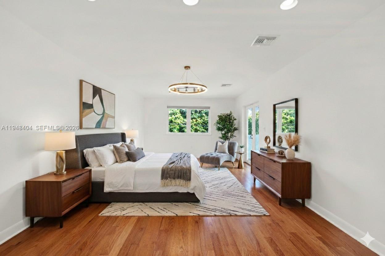 BRICKELL ESTATES - Residential