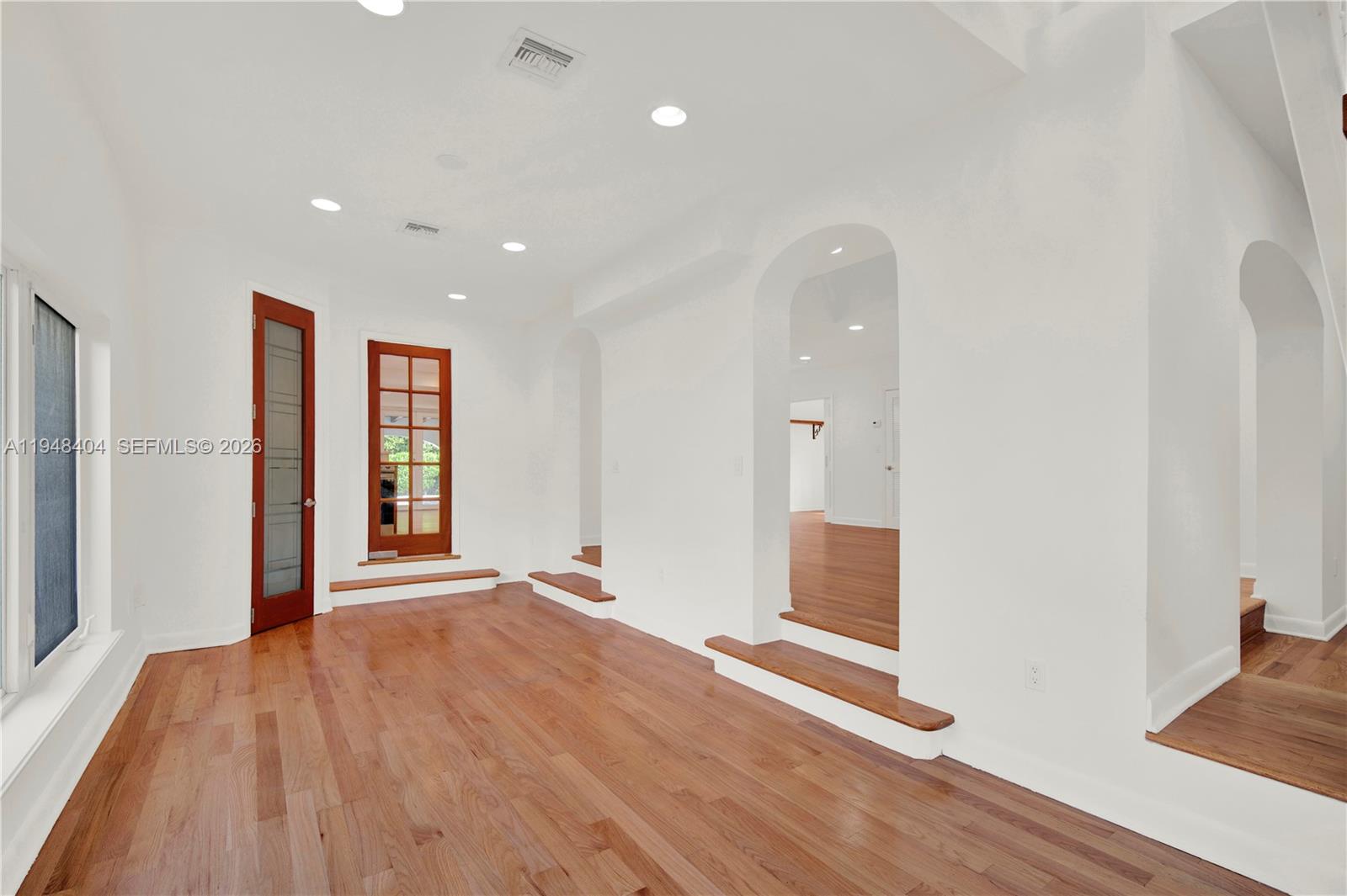 BRICKELL ESTATES - Residential