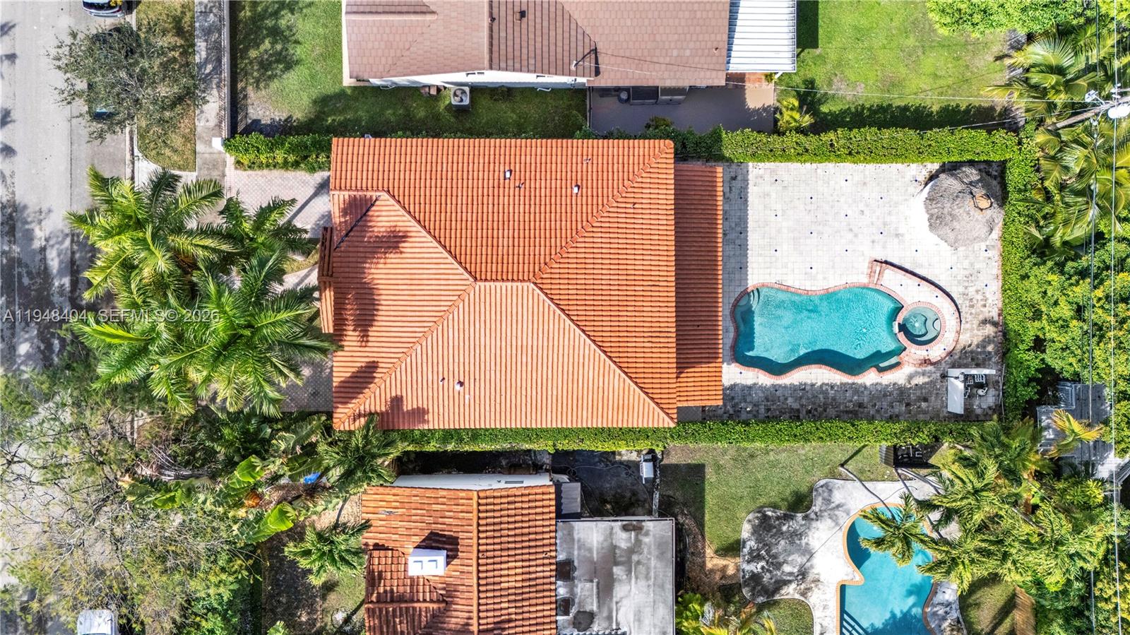 BRICKELL ESTATES - Residential